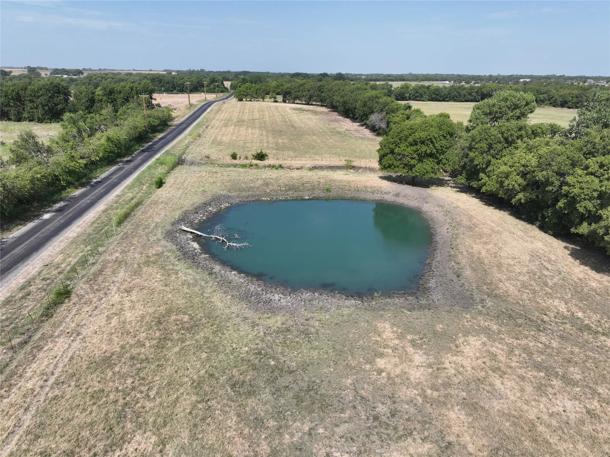 Unimproved Land For Sale in Grayson County , TBD Rutledge Rd., Whitewright, Texas 75491, 0, 0, Garage spaces, 0 Sqft, built in 0, mls#21371497, Real Estate Agent in Whitewright, Homes For Sale in Grayson county, Homes For Sale in Whitewright, Realtor in Whitewright Texas, Real Estate Brokerage Independent Realty Texas, Luminita Cordes Realtor