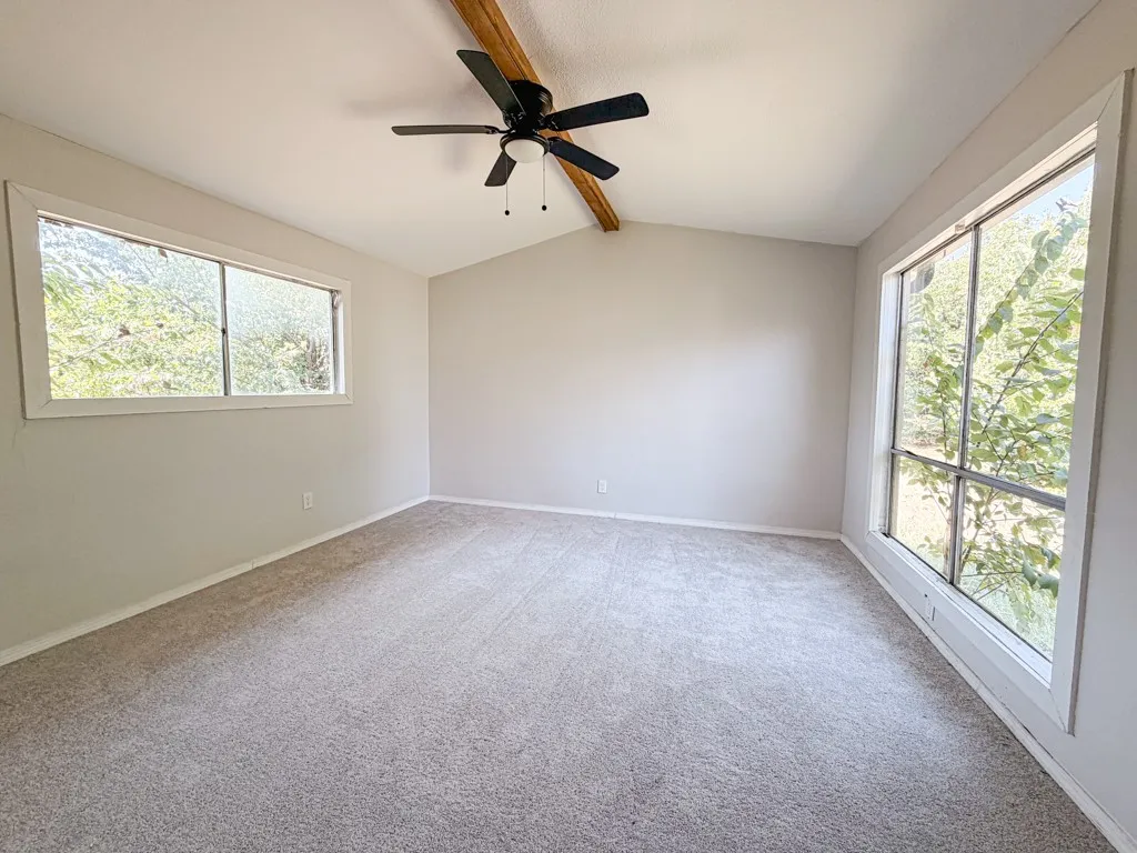 Single Family Residence For Rent in Tarrant County , 1322 Biggs Terrace, Arlington, Texas 76010, 4 Bedroom, 2 Bathroom, 1 Garage spaces, 1,392 Sqft, built in 1953, mls#21372191, Real Estate Agent in Arlington, Homes For Rent in Tarrant county, Homes For Rent in Arlington, Realtor in Arlington Texas, Real Estate Brokerage Independent Realty Texas, Luminita Cordes Realtor