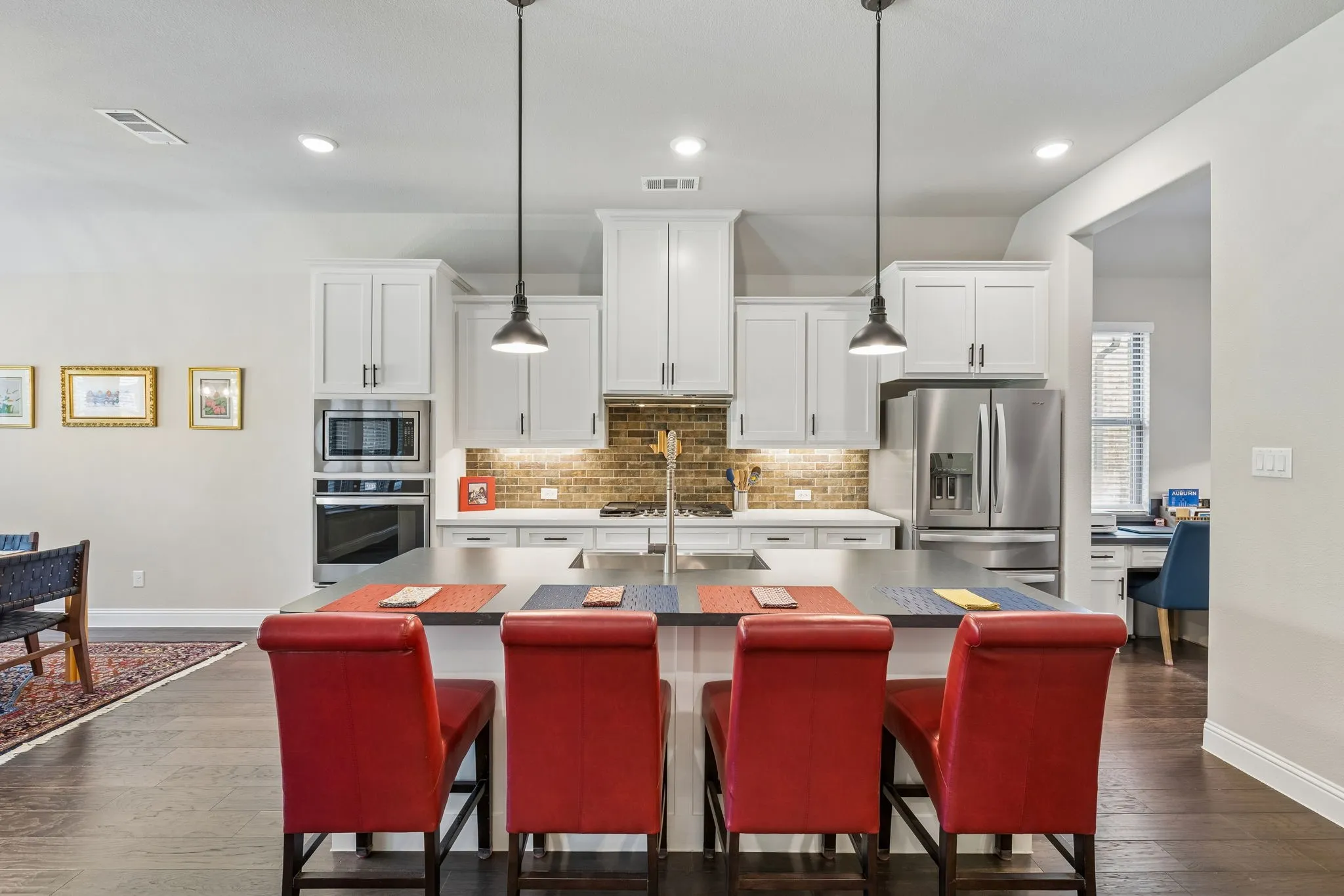 Single Family Residence For Sale in Collin County , 6612 Cristo Lane, Mc Kinney, Texas 75070, 4 Bedroom, 4 Bathroom, 2 Garage spaces, 2,653 Sqft, built in 2018, mls#21372185, Real Estate Agent in Mc Kinney, Homes For Sale in Collin county, Homes For Sale in Mc Kinney, Realtor in Mc Kinney Texas, Real Estate Brokerage Independent Realty Texas, Luminita Cordes Realtor