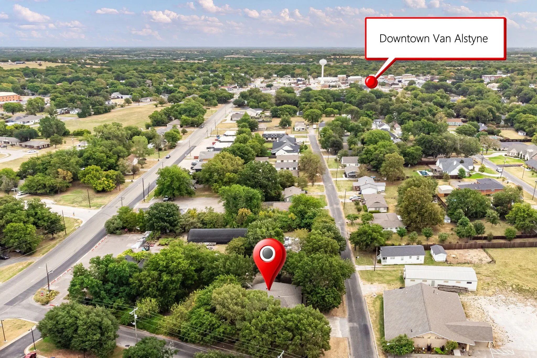 Single Family Residence For Sale in Grayson County , 227 N Hopson Street, Van Alstyne, Texas 75495, 5 Bedroom, 4 Bathroom, 3 Garage spaces, 3,239 Sqft, built in 1993, mls#21370325, Real Estate Agent in Van Alstyne, Homes For Sale in Grayson county, Homes For Sale in Van Alstyne, Realtor in Van Alstyne Texas, Real Estate Brokerage Independent Realty Texas, Luminita Cordes Realtor