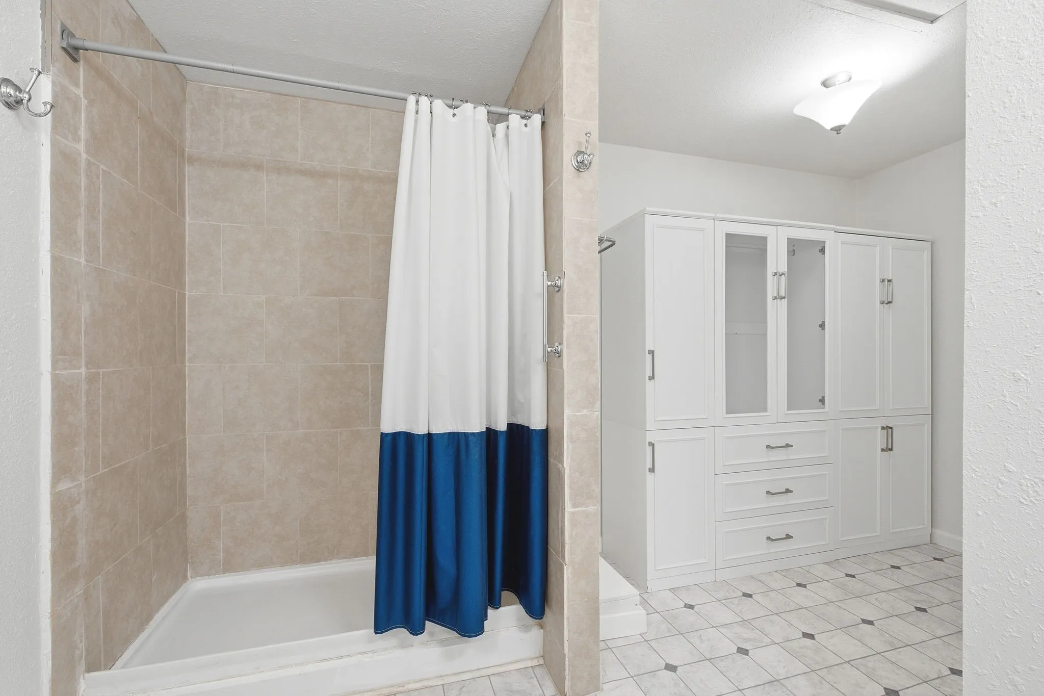 2nd Primary Bathroom