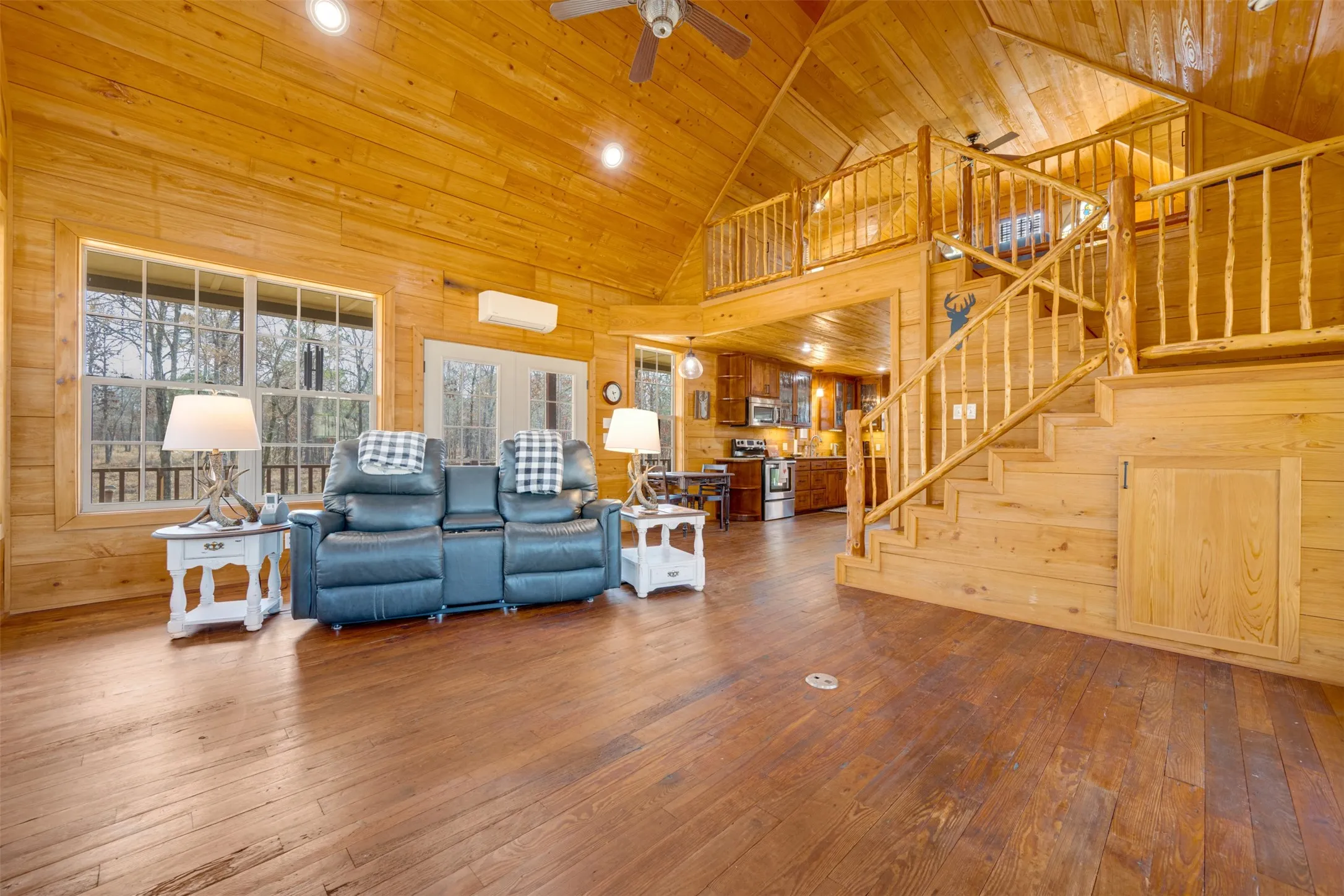 Single Family Residence For Sale in Cherokee County , 8779 FM 768 N, Jacksonville, Texas 75766, 1 Bedroom, 1 Bathroom, Garage spaces, 900 Sqft, built in 2010, mls#21372178, Real Estate Agent in Jacksonville, Homes For Sale in Cherokee county, Homes For Sale in Jacksonville, Realtor in Jacksonville Texas, Real Estate Brokerage Independent Realty Texas, Luminita Cordes Realtor