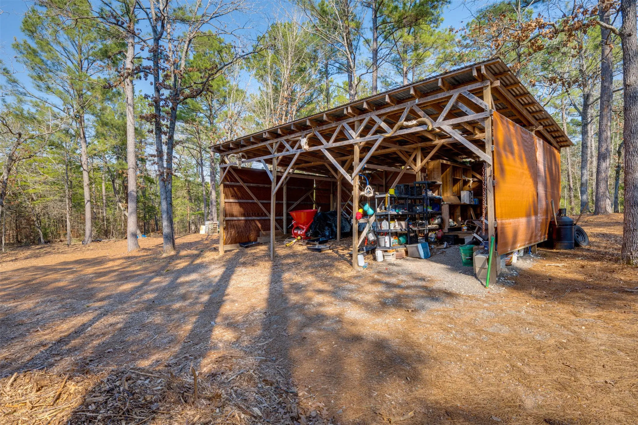 Single Family Residence For Sale in Cherokee County , 8779 FM 768 N, Jacksonville, Texas 75766, 1 Bedroom, 1 Bathroom, Garage spaces, 900 Sqft, built in 2010, mls#21372178, Real Estate Agent in Jacksonville, Homes For Sale in Cherokee county, Homes For Sale in Jacksonville, Realtor in Jacksonville Texas, Real Estate Brokerage Independent Realty Texas, Luminita Cordes Realtor