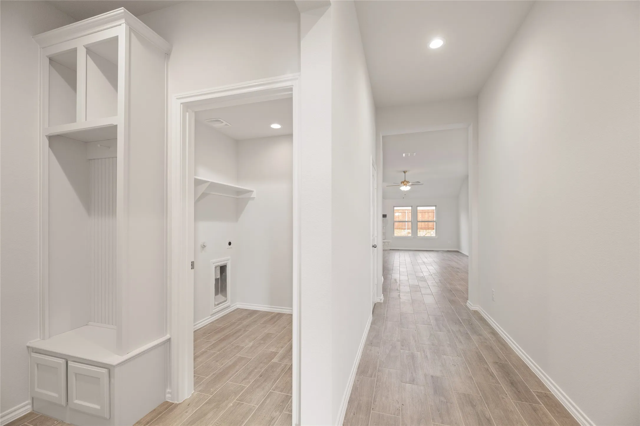 Single Family Residence For Rent in Denton County , 635 Frio Lane, Aubrey, Texas 76227, 4 Bedroom, 2 Bathroom, 2 Garage spaces, 2,022 Sqft, built in 2022, mls#21370256, Real Estate Agent in Aubrey, Homes For Rent in Denton county, Homes For Rent in Aubrey, Realtor in Aubrey Texas, Real Estate Brokerage Independent Realty Texas, Luminita Cordes Realtor