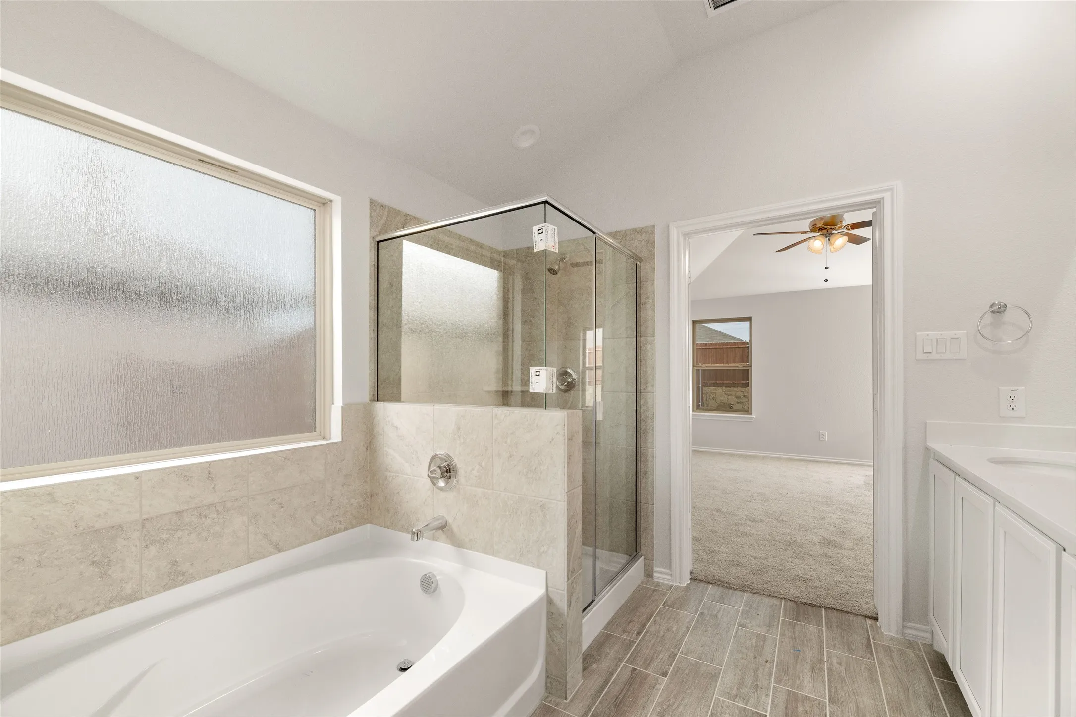 Single Family Residence For Rent in Denton County , 635 Frio Lane, Aubrey, Texas 76227, 4 Bedroom, 2 Bathroom, 2 Garage spaces, 2,022 Sqft, built in 2022, mls#21370256, Real Estate Agent in Aubrey, Homes For Rent in Denton county, Homes For Rent in Aubrey, Realtor in Aubrey Texas, Real Estate Brokerage Independent Realty Texas, Luminita Cordes Realtor