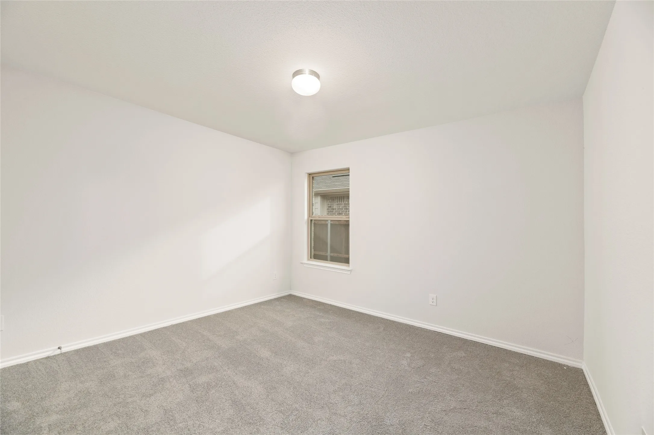 Single Family Residence For Rent in Denton County , 635 Frio Lane, Aubrey, Texas 76227, 4 Bedroom, 2 Bathroom, 2 Garage spaces, 2,022 Sqft, built in 2022, mls#21370256, Real Estate Agent in Aubrey, Homes For Rent in Denton county, Homes For Rent in Aubrey, Realtor in Aubrey Texas, Real Estate Brokerage Independent Realty Texas, Luminita Cordes Realtor