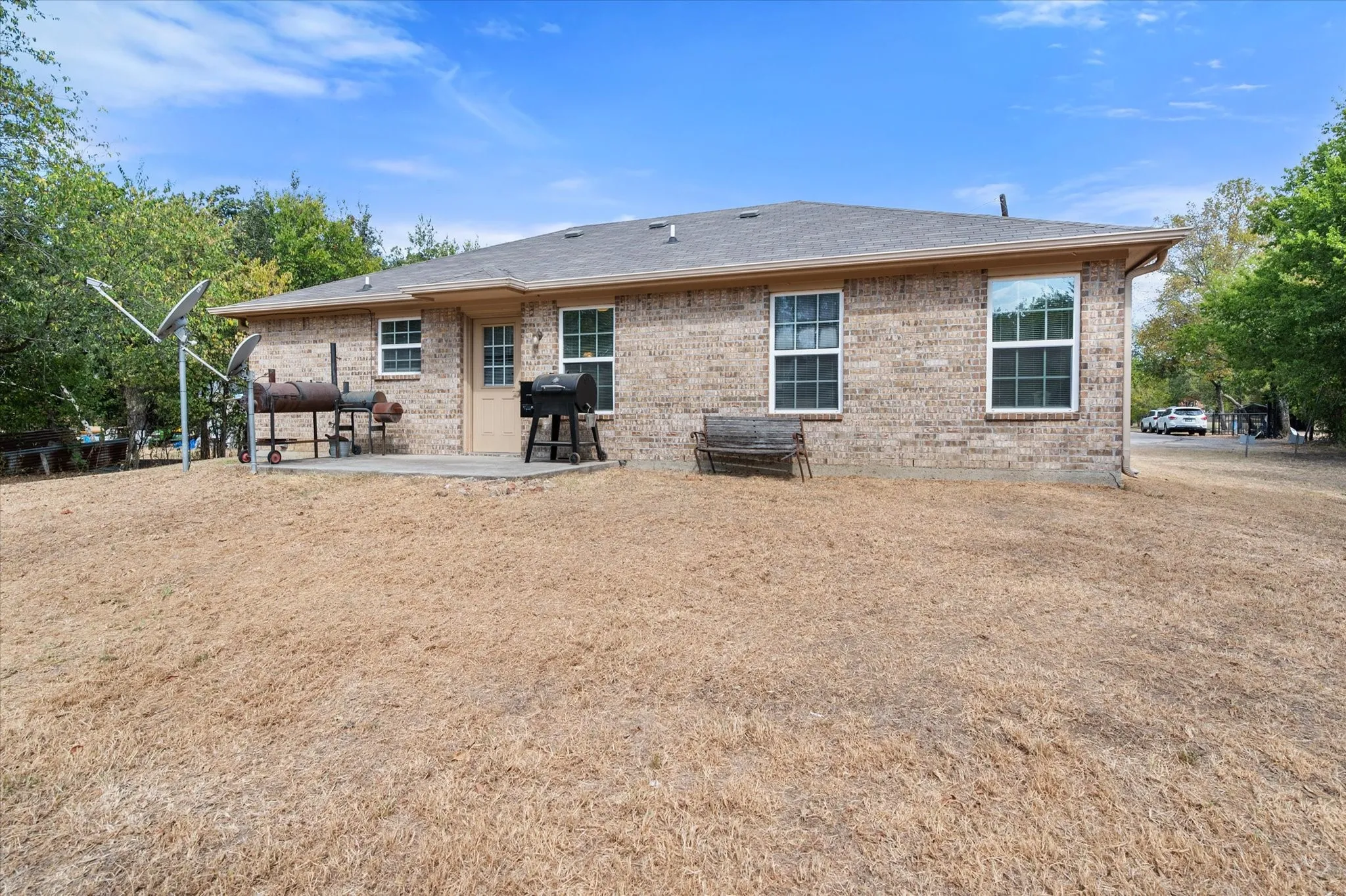 Single Family Residence For Sale in Navarro County , 700 Cypress Avenue, Corsicana, Texas 75110, 2 Bedroom, 1 Bathroom, Garage spaces, 1,161 Sqft, built in 2016, mls#21372175, Real Estate Agent in Corsicana, Homes For Sale in Navarro county, Homes For Sale in Corsicana, Realtor in Corsicana Texas, Real Estate Brokerage Independent Realty Texas, Luminita Cordes Realtor