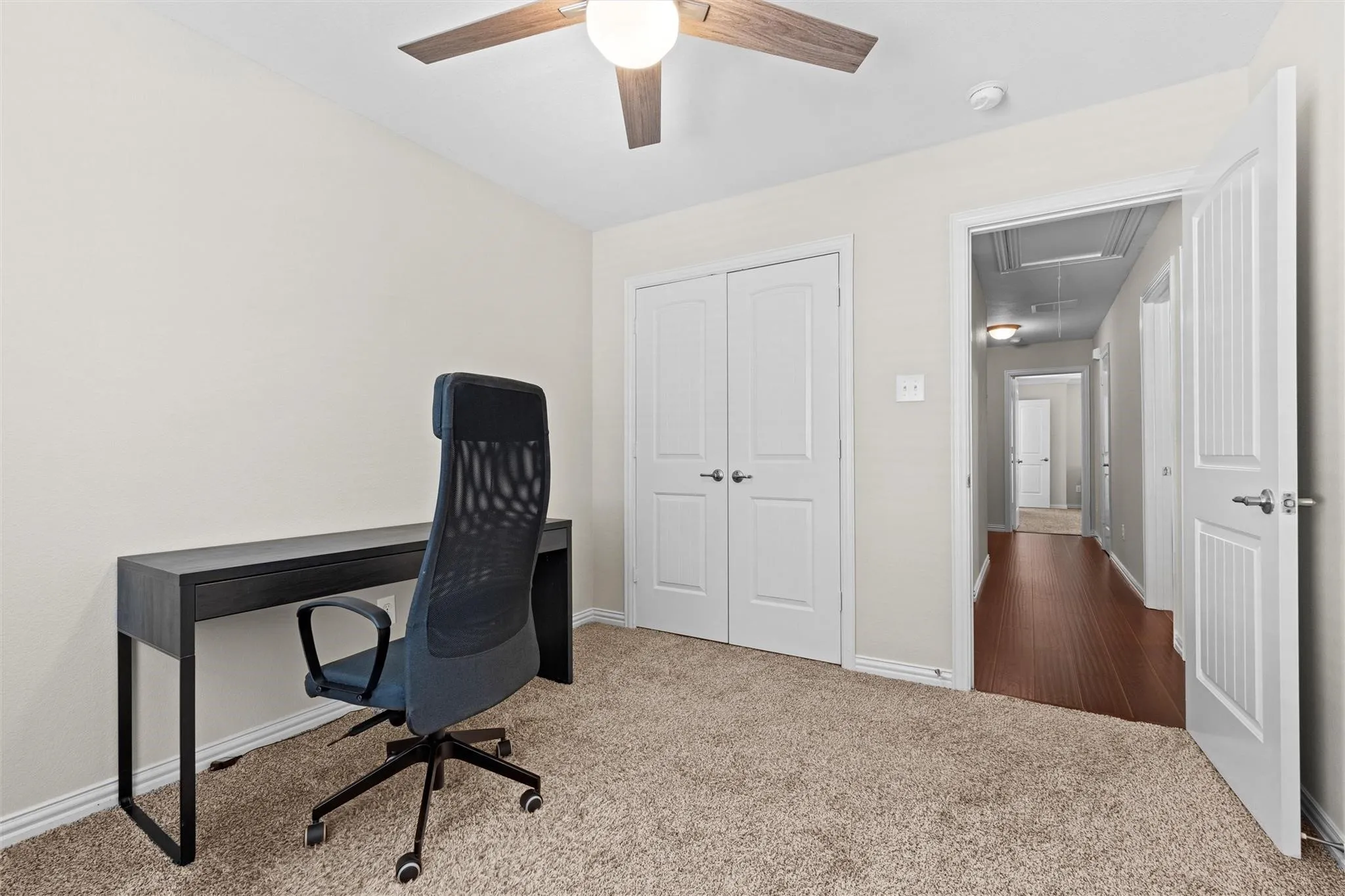 Townhouse For Rent in Tarrant County , 6900 Carrington Lane, Fort Worth, Texas 76137, 3 Bedroom, 3 Bathroom, 2 Garage spaces, 1,491 Sqft, built in 2013, mls#21369483, Real Estate Agent in Fort Worth, Homes For Rent in Tarrant county, Homes For Rent in Fort Worth, Realtor in Fort Worth Texas, Real Estate Brokerage Independent Realty Texas, Luminita Cordes Realtor