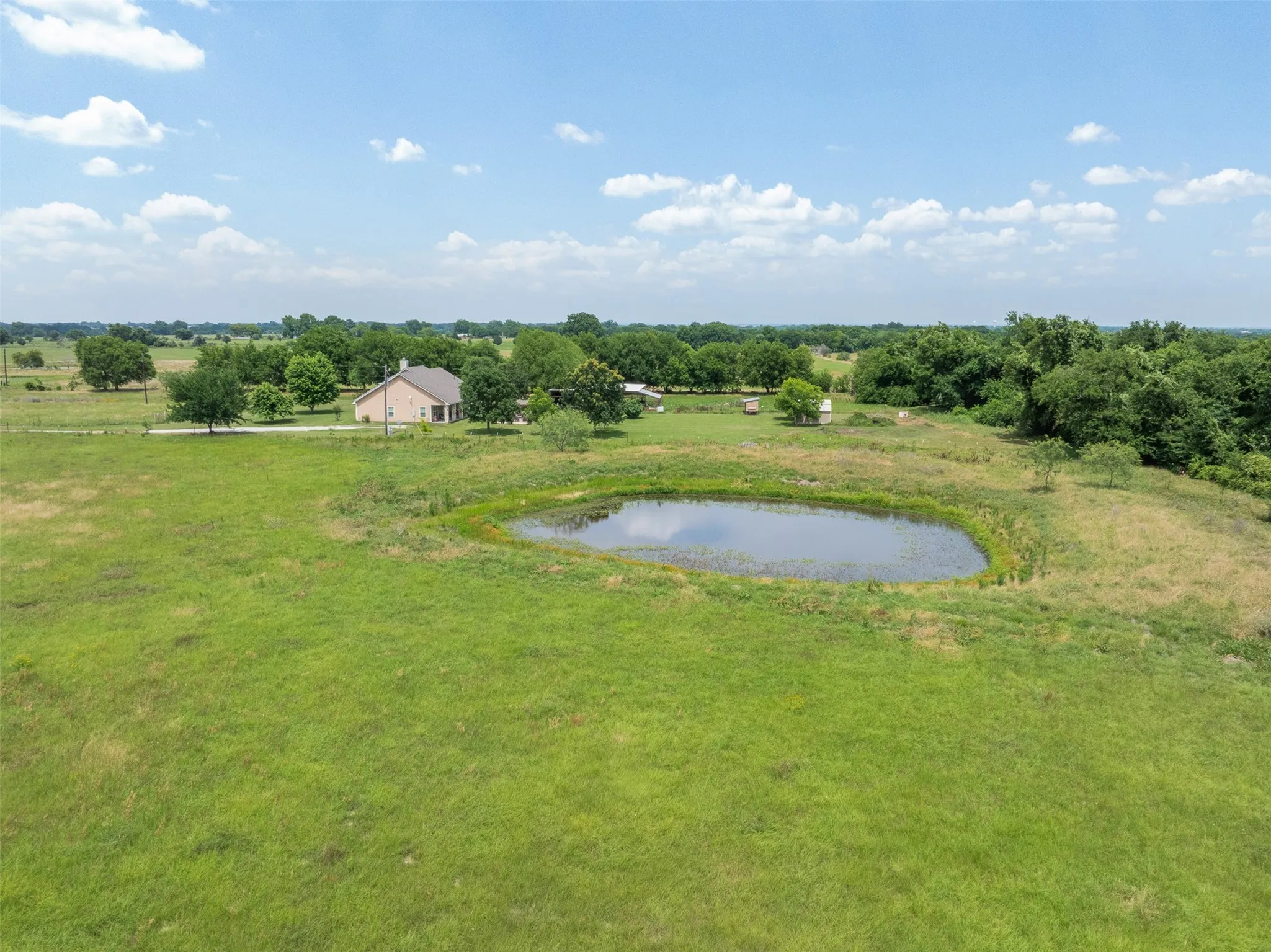 Single Family Residence For Sale in Limestone County , 476 LCR 640 (+/-31.50 Acres), Groesbeck, Texas 76642, 3 Bedroom, 3 Bathroom, Garage spaces, 1,855 Sqft, built in 2014, mls#21371752, Real Estate Agent in Groesbeck, Homes For Sale in Limestone county, Homes For Sale in Groesbeck, Realtor in Groesbeck Texas, Real Estate Brokerage Independent Realty Texas, Luminita Cordes Realtor