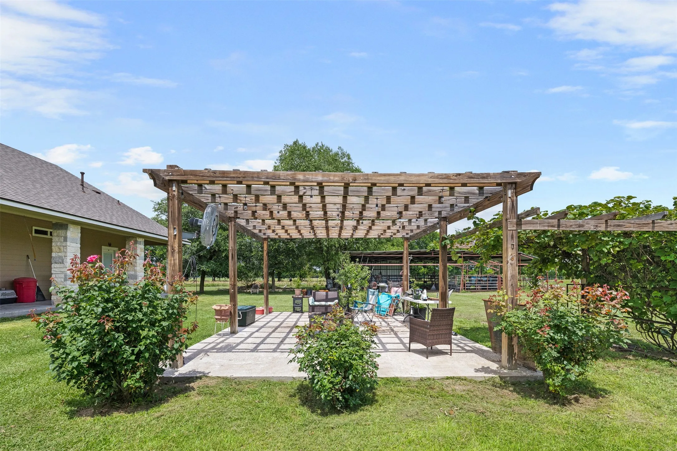 Single Family Residence For Sale in Limestone County , 476 LCR 640 (+/-31.50 Acres), Groesbeck, Texas 76642, 3 Bedroom, 3 Bathroom, Garage spaces, 1,855 Sqft, built in 2014, mls#21371752, Real Estate Agent in Groesbeck, Homes For Sale in Limestone county, Homes For Sale in Groesbeck, Realtor in Groesbeck Texas, Real Estate Brokerage Independent Realty Texas, Luminita Cordes Realtor