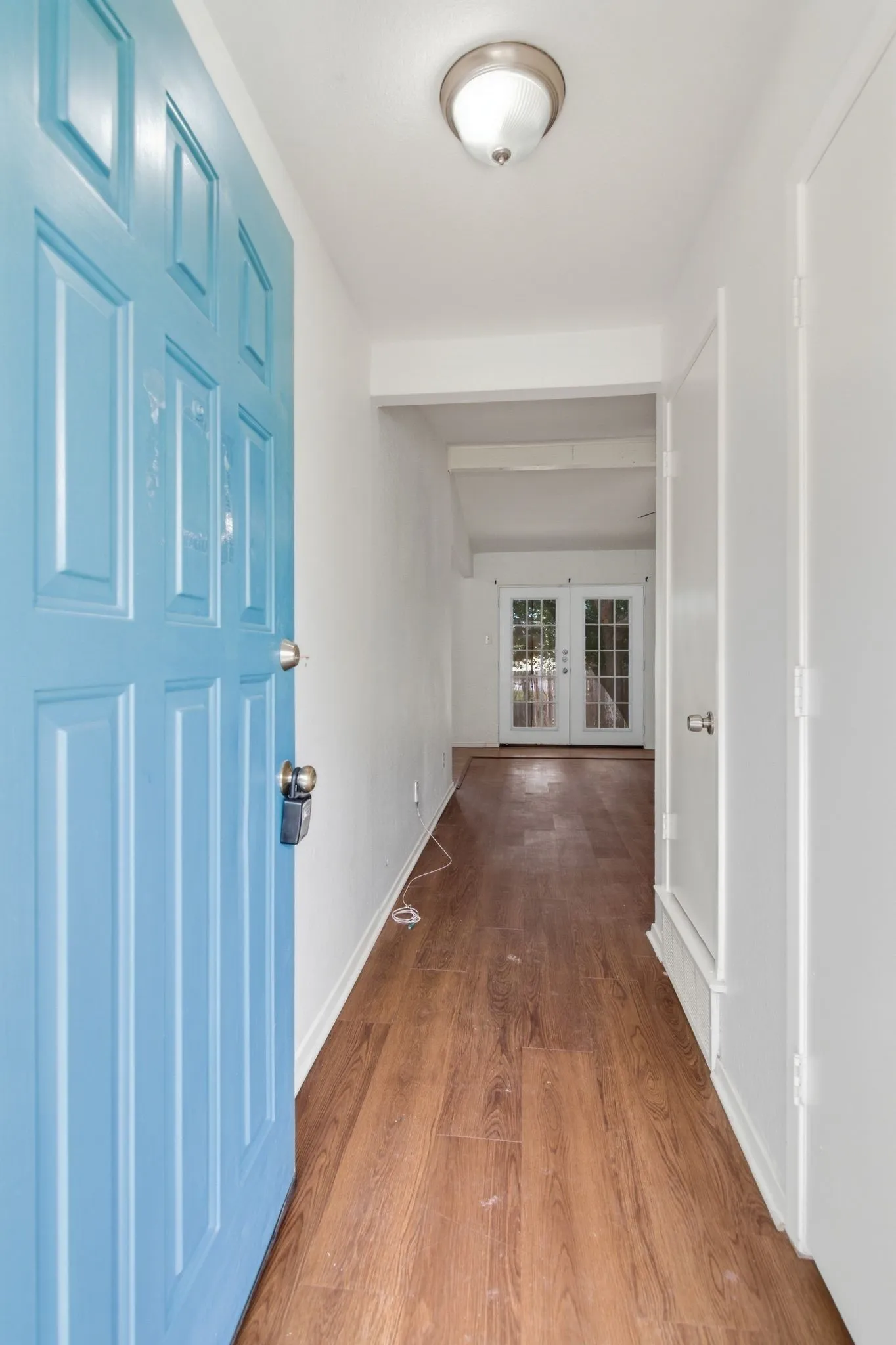 Single Family Residence For Rent in Tarrant County , 6413 Melinda Court, Watauga, Texas 76148, 3 Bedroom, 2 Bathroom, 2 Garage spaces, 1,182 Sqft, built in 1984, mls#21371898, Real Estate Agent in Watauga, Homes For Rent in Tarrant county, Homes For Rent in Watauga, Realtor in Watauga Texas, Real Estate Brokerage Independent Realty Texas, Luminita Cordes Realtor