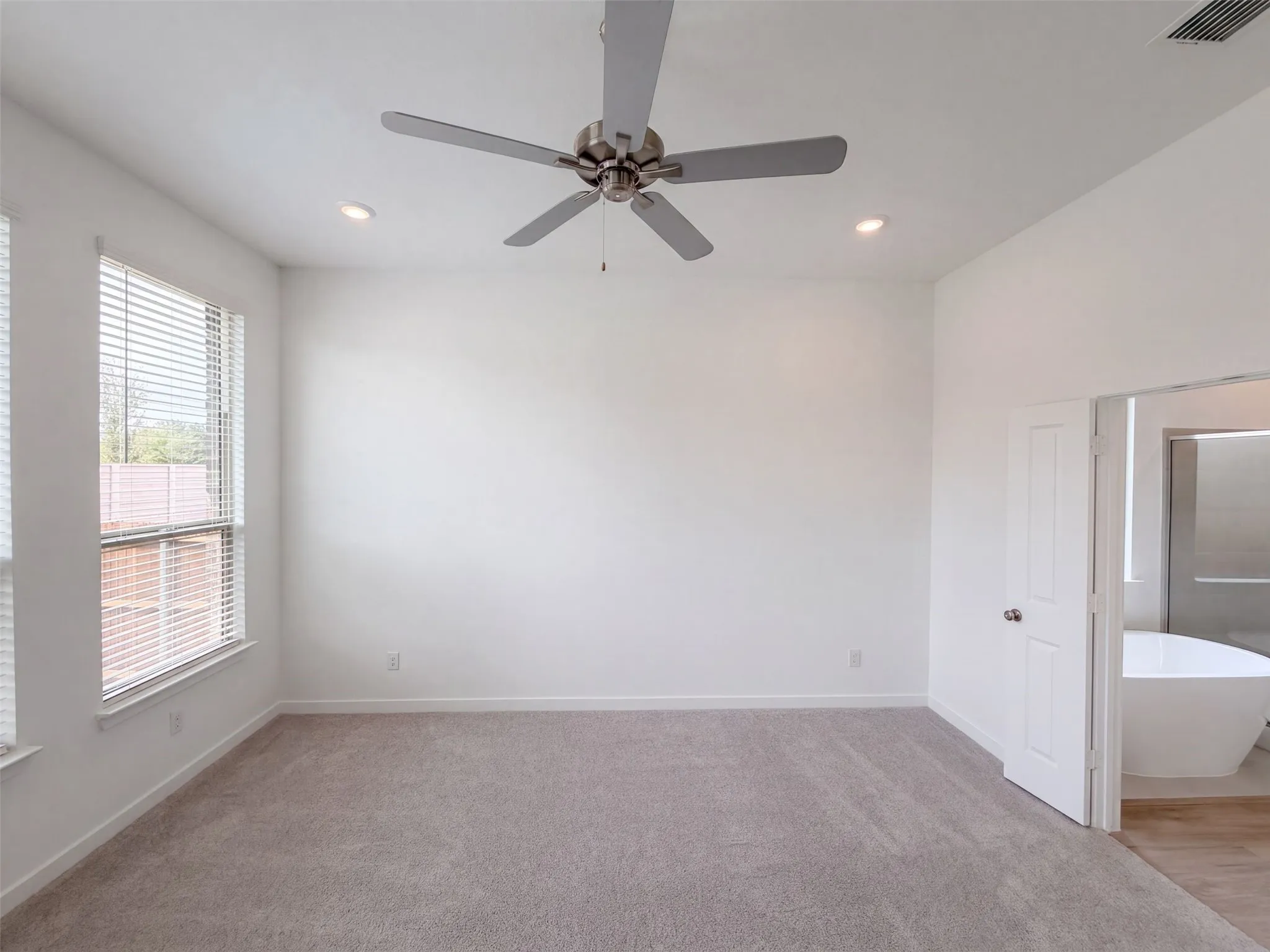 Single Family Residence For Sale in Denton County , 201 Loving Trail, Justin, Texas 76247, 4 Bedroom, 4 Bathroom, 2 Garage spaces, 3,549 Sqft, built in 2026, mls#21372215, Real Estate Agent in Justin, Homes For Sale in Denton county, Homes For Sale in Justin, Realtor in Justin Texas, Real Estate Brokerage Independent Realty Texas, Luminita Cordes Realtor