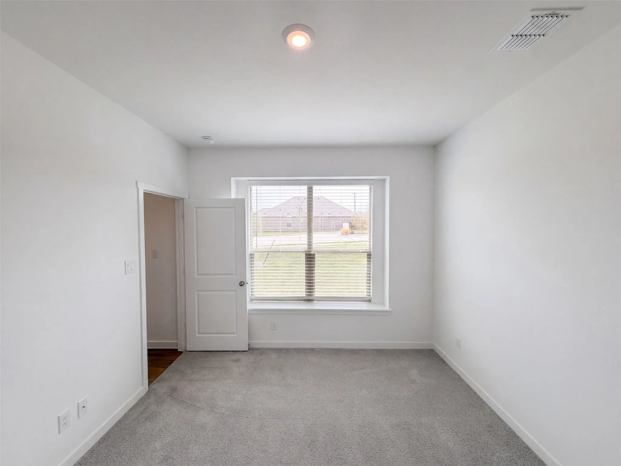 Single Family Residence For Sale in Denton County , 201 Loving Trail, Justin, Texas 76247, 4 Bedroom, 4 Bathroom, 2 Garage spaces, 3,549 Sqft, built in 2026, mls#21372215, Real Estate Agent in Justin, Homes For Sale in Denton county, Homes For Sale in Justin, Realtor in Justin Texas, Real Estate Brokerage Independent Realty Texas, Luminita Cordes Realtor
