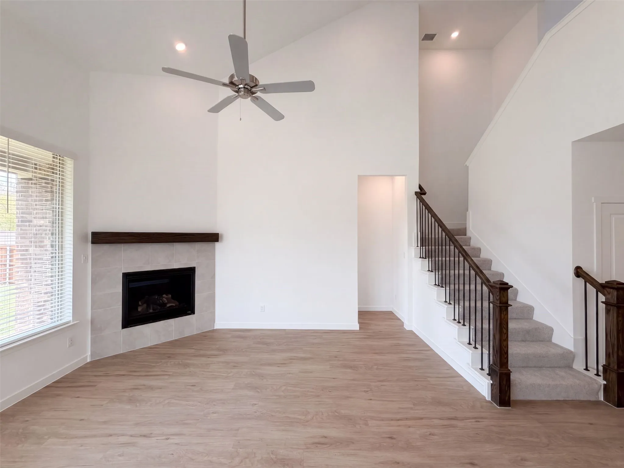 Single Family Residence For Sale in Denton County , 201 Loving Trail, Justin, Texas 76247, 4 Bedroom, 4 Bathroom, 2 Garage spaces, 3,549 Sqft, built in 2026, mls#21372215, Real Estate Agent in Justin, Homes For Sale in Denton county, Homes For Sale in Justin, Realtor in Justin Texas, Real Estate Brokerage Independent Realty Texas, Luminita Cordes Realtor