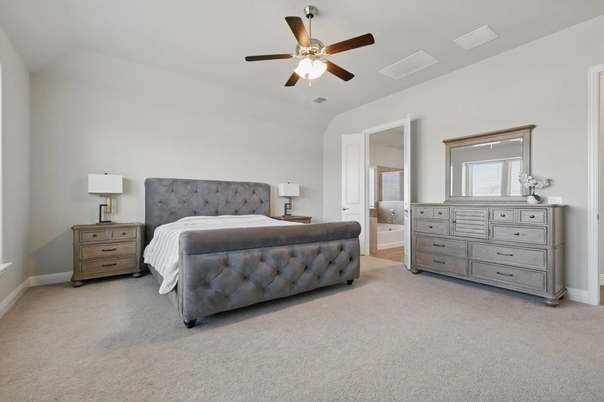 Single Family Residence For Rent in Collin County , 4303 Juniper Lane, Melissa, Texas 75454, 4 Bedroom, 2 Bathroom, 2 Garage spaces, 2,216 Sqft, built in 2019, mls#21372258, Real Estate Agent in Melissa, Homes For Rent in Collin county, Homes For Rent in Melissa, Realtor in Melissa Texas, Real Estate Brokerage Independent Realty Texas, Luminita Cordes Realtor