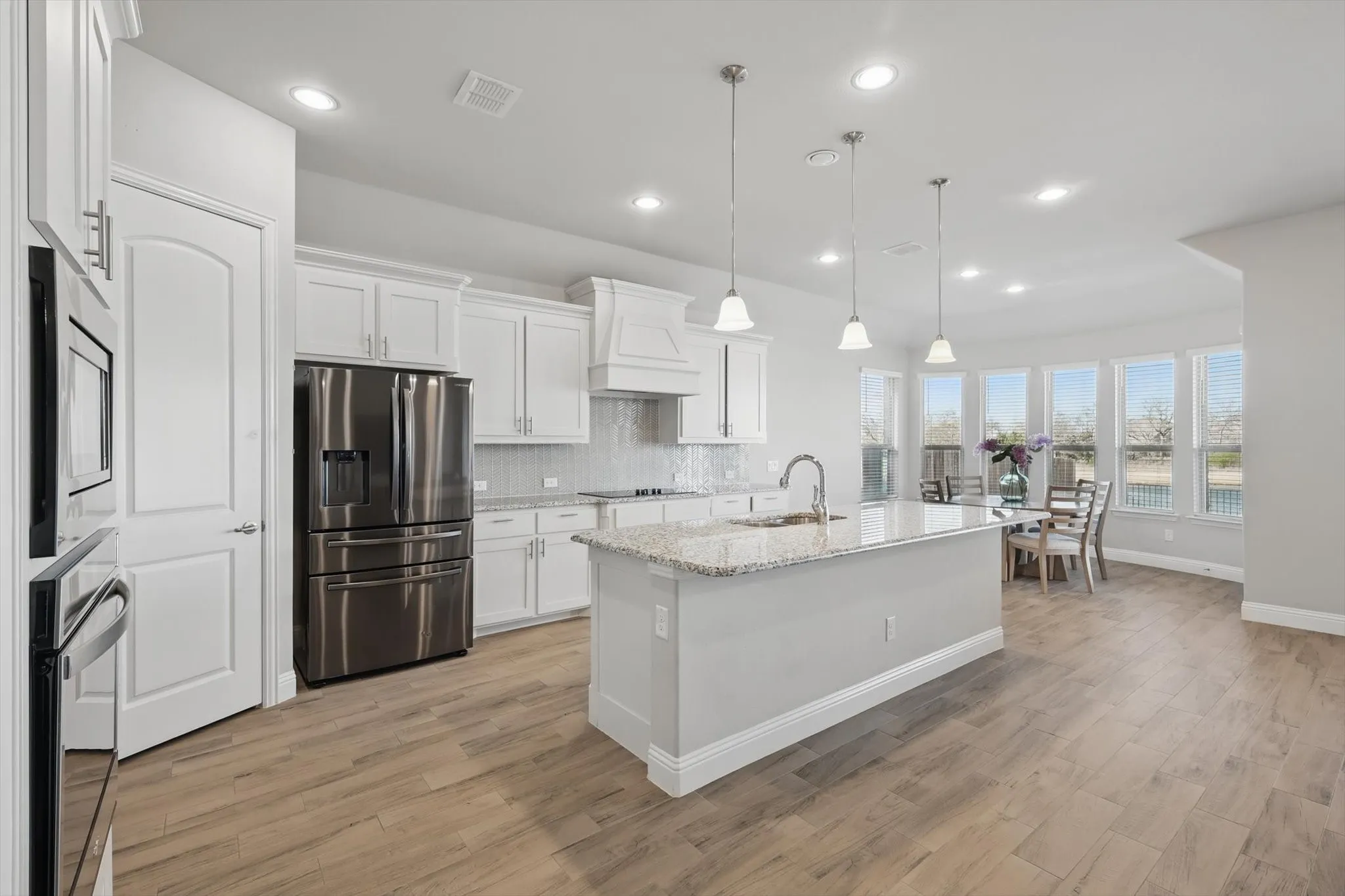 Single Family Residence For Rent in Collin County , 4303 Juniper Lane, Melissa, Texas 75454, 4 Bedroom, 2 Bathroom, 2 Garage spaces, 2,216 Sqft, built in 2019, mls#21372258, Real Estate Agent in Melissa, Homes For Rent in Collin county, Homes For Rent in Melissa, Realtor in Melissa Texas, Real Estate Brokerage Independent Realty Texas, Luminita Cordes Realtor