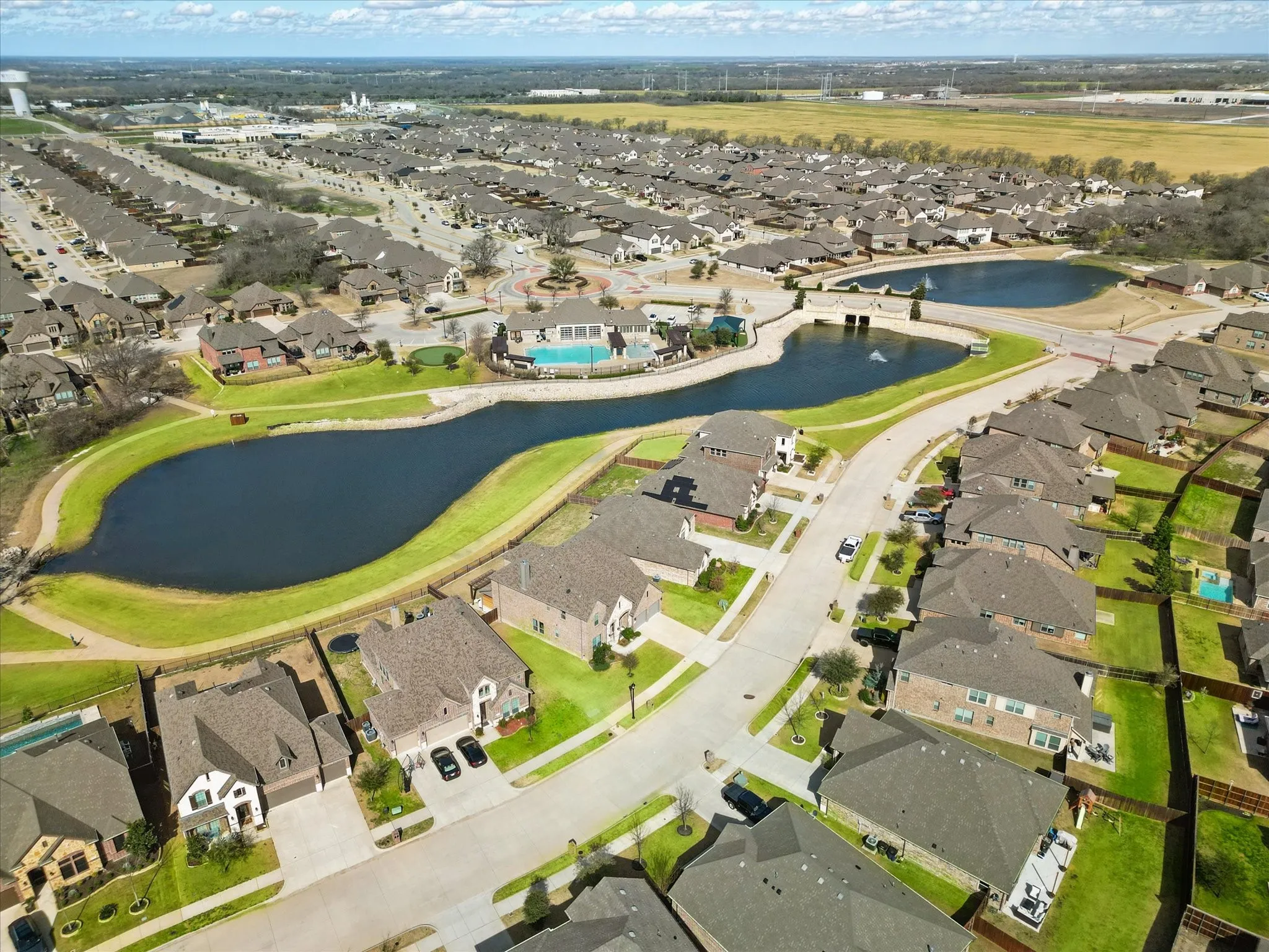 Single Family Residence For Rent in Collin County , 4303 Juniper Lane, Melissa, Texas 75454, 4 Bedroom, 2 Bathroom, 2 Garage spaces, 2,216 Sqft, built in 2019, mls#21372258, Real Estate Agent in Melissa, Homes For Rent in Collin county, Homes For Rent in Melissa, Realtor in Melissa Texas, Real Estate Brokerage Independent Realty Texas, Luminita Cordes Realtor