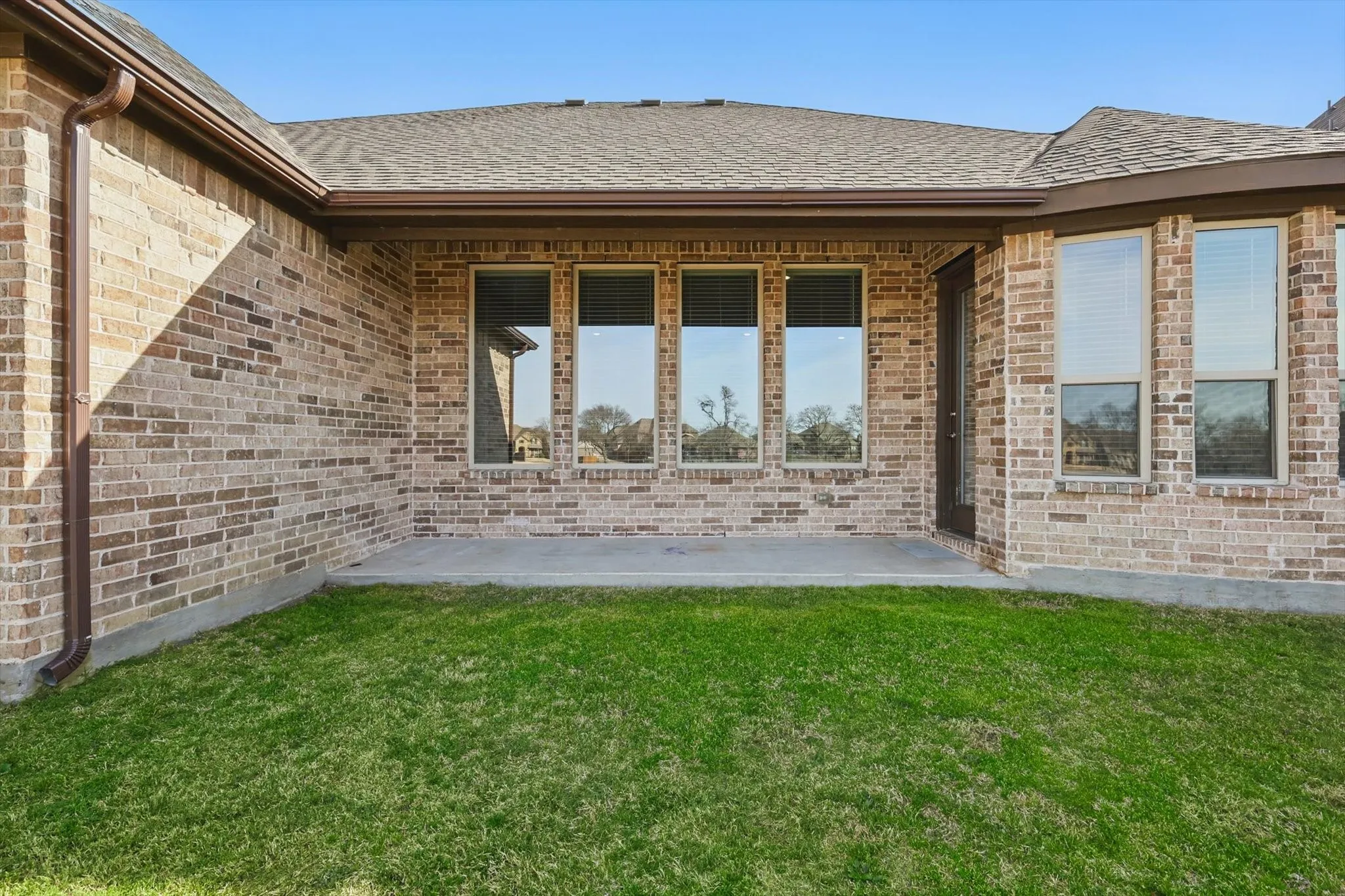 Single Family Residence For Rent in Collin County , 4303 Juniper Lane, Melissa, Texas 75454, 4 Bedroom, 2 Bathroom, 2 Garage spaces, 2,216 Sqft, built in 2019, mls#21372258, Real Estate Agent in Melissa, Homes For Rent in Collin county, Homes For Rent in Melissa, Realtor in Melissa Texas, Real Estate Brokerage Independent Realty Texas, Luminita Cordes Realtor