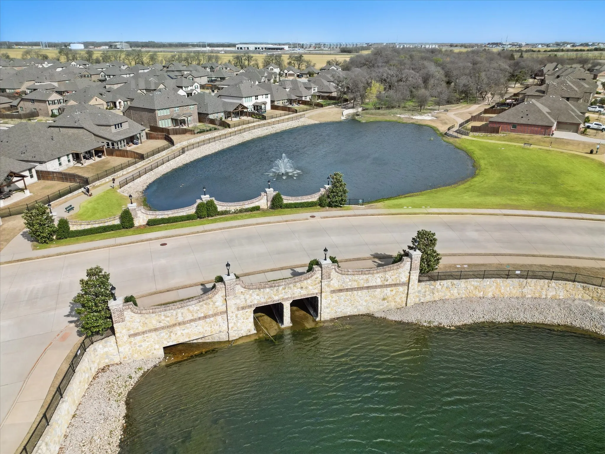 Single Family Residence For Rent in Collin County , 4303 Juniper Lane, Melissa, Texas 75454, 4 Bedroom, 2 Bathroom, 2 Garage spaces, 2,216 Sqft, built in 2019, mls#21372258, Real Estate Agent in Melissa, Homes For Rent in Collin county, Homes For Rent in Melissa, Realtor in Melissa Texas, Real Estate Brokerage Independent Realty Texas, Luminita Cordes Realtor