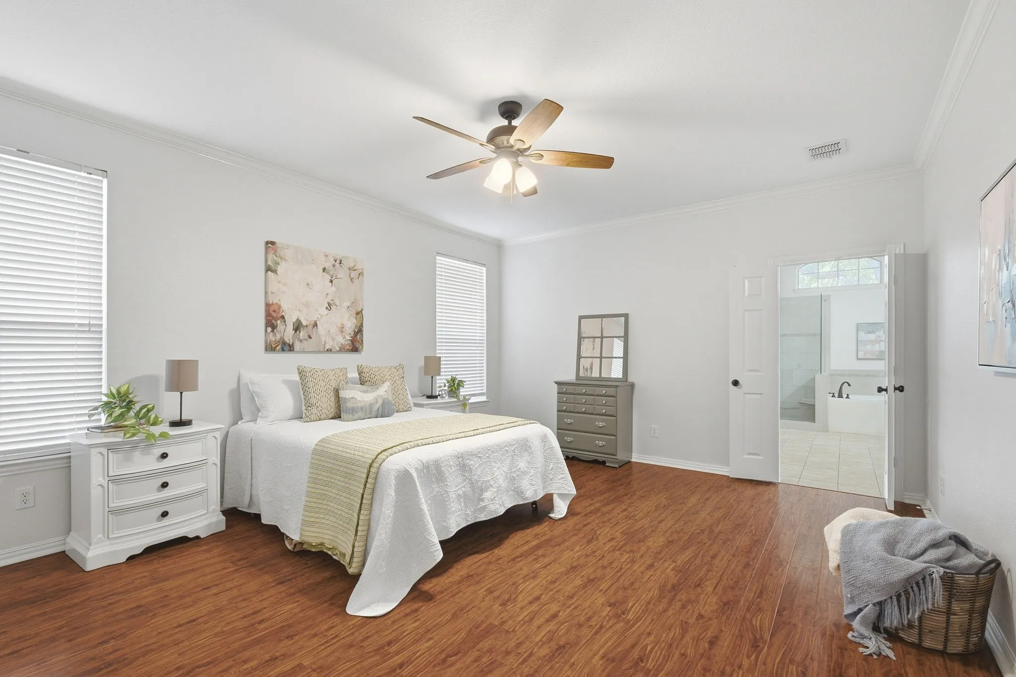 Single Family Residence For Sale in Denton County , 1667 Idlewild Drive, Frisco, Texas 75036, 4 Bedroom, 3 Bathroom, 3 Garage spaces, 2,862 Sqft, built in 1999, mls#21357408, Real Estate Agent in Frisco, Homes For Sale in Denton county, Homes For Sale in Frisco, Realtor in Frisco Texas, Real Estate Brokerage Independent Realty Texas, Luminita Cordes Realtor