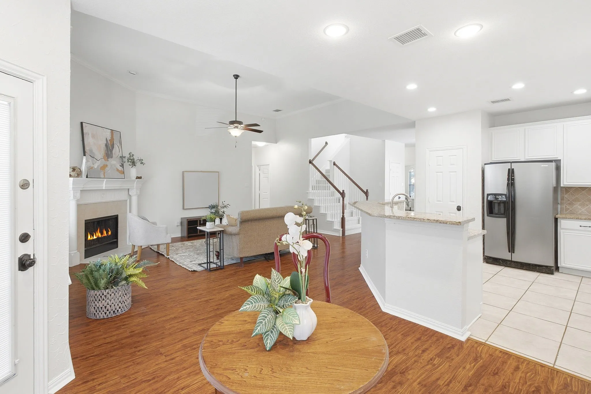 Single Family Residence For Sale in Denton County , 1667 Idlewild Drive, Frisco, Texas 75036, 4 Bedroom, 3 Bathroom, 3 Garage spaces, 2,862 Sqft, built in 1999, mls#21357408, Real Estate Agent in Frisco, Homes For Sale in Denton county, Homes For Sale in Frisco, Realtor in Frisco Texas, Real Estate Brokerage Independent Realty Texas, Luminita Cordes Realtor