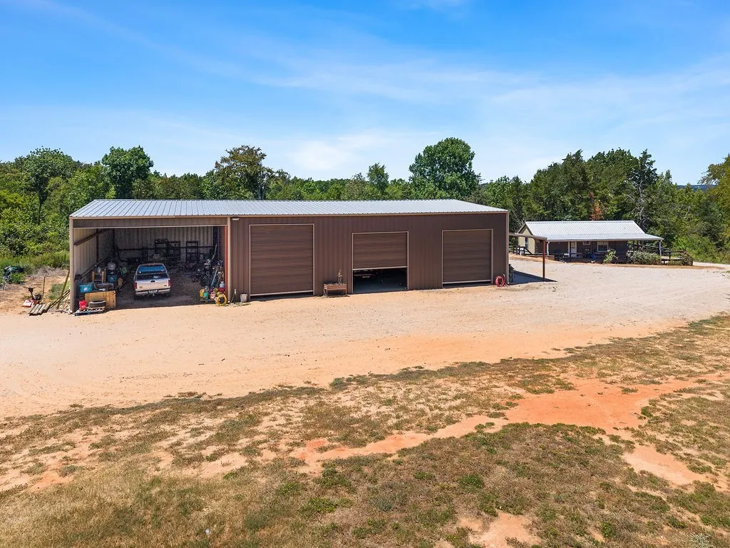 Farm For Sale in Cherokee County , 551 County Road 4203, Jacksonville, Texas 75766, 1 Bedroom, 2 Bathroom, Garage spaces, 400 Sqft, built in 2023, mls#21372249, Real Estate Agent in Jacksonville, Homes For Sale in Cherokee county, Homes For Sale in Jacksonville, Realtor in Jacksonville Texas, Real Estate Brokerage Independent Realty Texas, Luminita Cordes Realtor