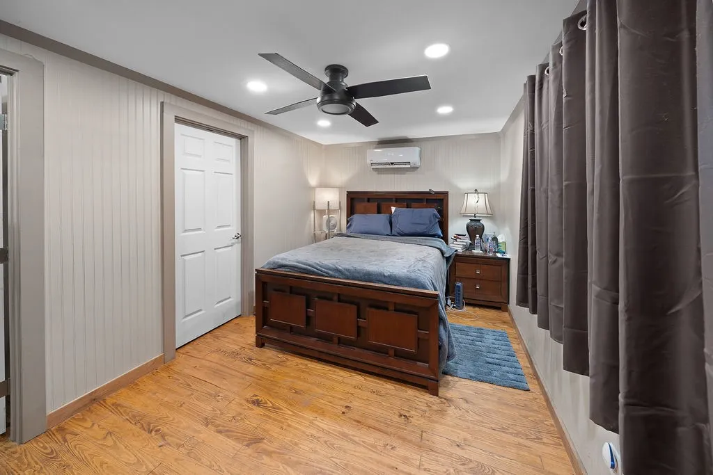 Farm For Sale in Cherokee County , 551 County Road 4203, Jacksonville, Texas 75766, 1 Bedroom, 2 Bathroom, Garage spaces, 400 Sqft, built in 2023, mls#21372249, Real Estate Agent in Jacksonville, Homes For Sale in Cherokee county, Homes For Sale in Jacksonville, Realtor in Jacksonville Texas, Real Estate Brokerage Independent Realty Texas, Luminita Cordes Realtor