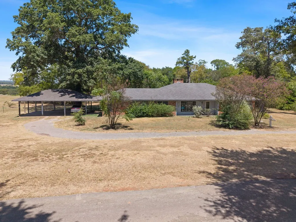 Farm For Sale in Cherokee County , 551 County Road 4203, Jacksonville, Texas 75766, 1 Bedroom, 2 Bathroom, Garage spaces, 400 Sqft, built in 2023, mls#21372249, Real Estate Agent in Jacksonville, Homes For Sale in Cherokee county, Homes For Sale in Jacksonville, Realtor in Jacksonville Texas, Real Estate Brokerage Independent Realty Texas, Luminita Cordes Realtor