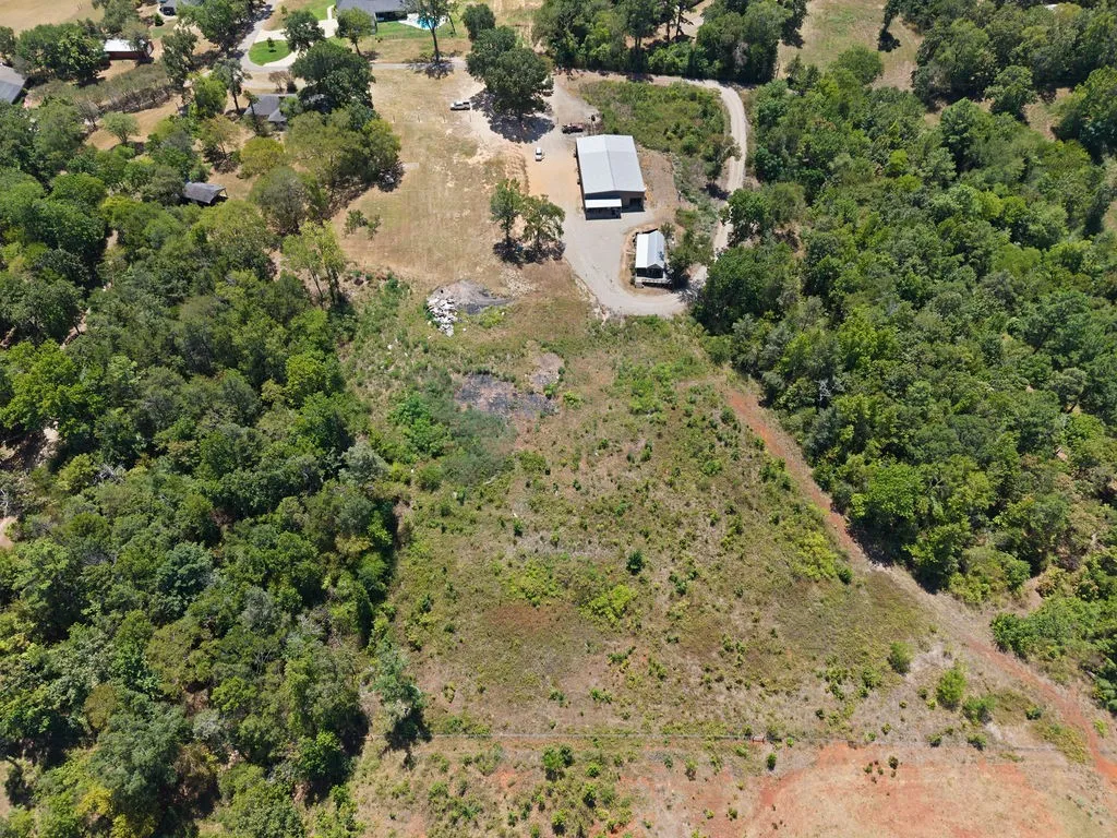 Farm For Sale in Cherokee County , 551 County Road 4203, Jacksonville, Texas 75766, 1 Bedroom, 2 Bathroom, Garage spaces, 400 Sqft, built in 2023, mls#21372249, Real Estate Agent in Jacksonville, Homes For Sale in Cherokee county, Homes For Sale in Jacksonville, Realtor in Jacksonville Texas, Real Estate Brokerage Independent Realty Texas, Luminita Cordes Realtor