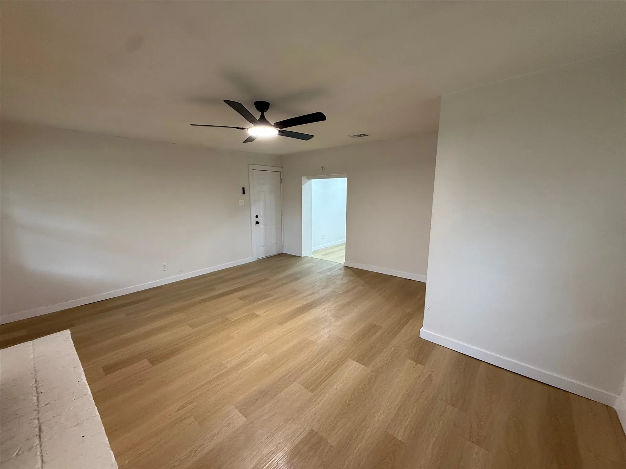 Single Family Residence For Rent in Dallas County , 1918 Proctor Drive, Grand Prairie, Texas 75051, 4 Bedroom, 2 Bathroom, Garage spaces, 1,690 Sqft, built in 1956, mls#21372269, Real Estate Agent in Grand Prairie, Homes For Rent in Dallas county, Homes For Rent in Grand Prairie, Realtor in Grand Prairie Texas, Real Estate Brokerage Independent Realty Texas, Luminita Cordes Realtor