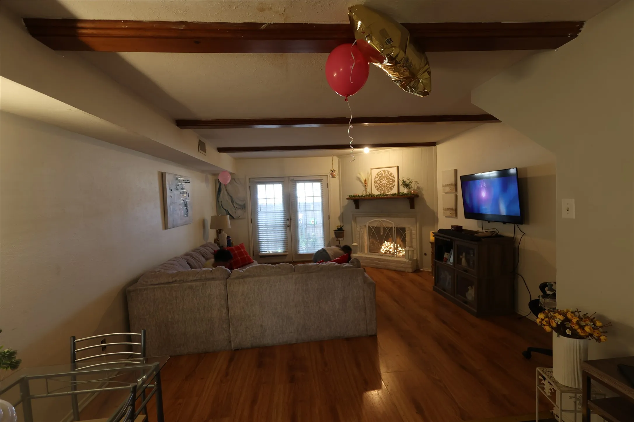 Condominium For Sale in Dallas County , 900 S Weatherred Drive 900F, Richardson, Texas 75080, 2 Bedroom, 2 Bathroom, Garage spaces, 987 Sqft, built in 1967, mls#21372285, Real Estate Agent in Richardson, Homes For Sale in Dallas county, Homes For Sale in Richardson, Realtor in Richardson Texas, Real Estate Brokerage Independent Realty Texas, Luminita Cordes Realtor
