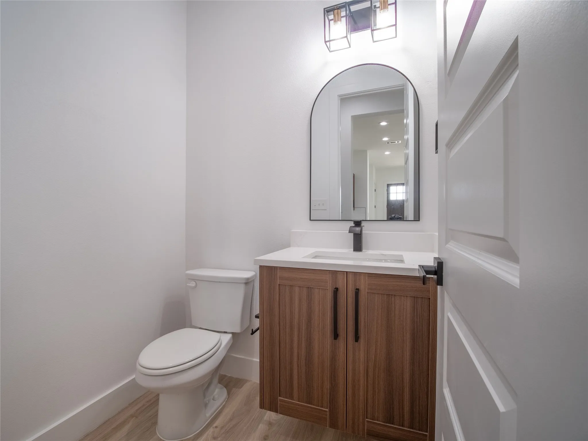Single Family Residence For Sale in Dallas County , 3437 Sanjeev Drive, Irving, Texas 75060, 3 Bedroom, 3 Bathroom, 2 Garage spaces, 1,885 Sqft, built in 2024, mls#21372265, Real Estate Agent in Irving, Homes For Sale in Dallas county, Homes For Sale in Irving, Realtor in Irving Texas, Real Estate Brokerage Independent Realty Texas, Luminita Cordes Realtor