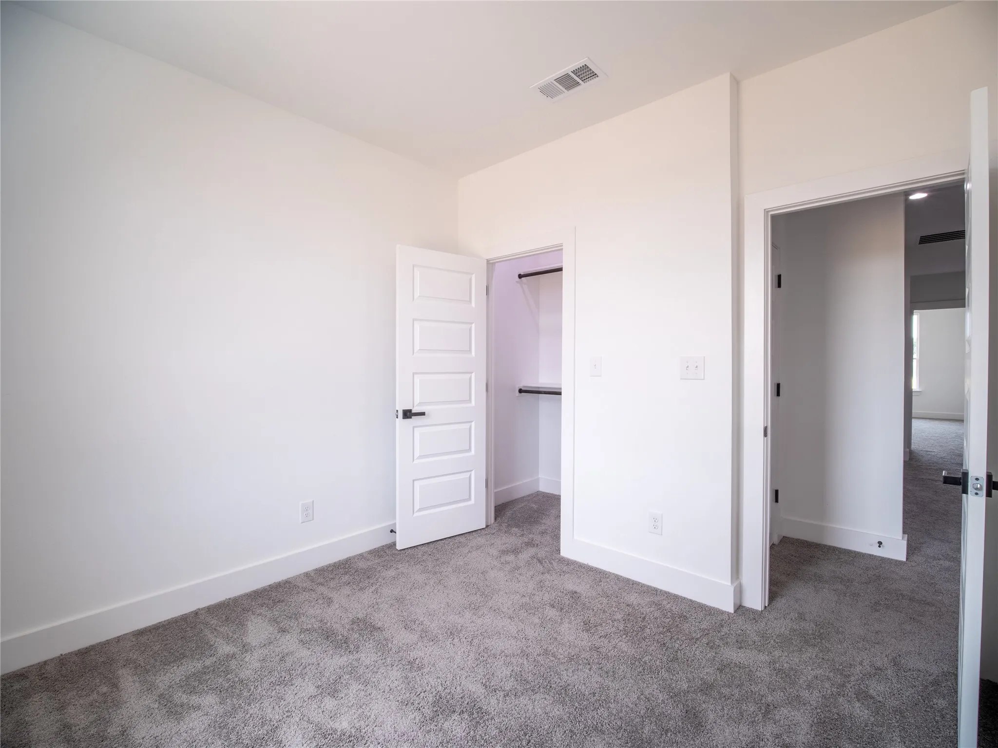 Single Family Residence For Sale in Dallas County , 3437 Sanjeev Drive, Irving, Texas 75060, 3 Bedroom, 3 Bathroom, 2 Garage spaces, 1,885 Sqft, built in 2024, mls#21372265, Real Estate Agent in Irving, Homes For Sale in Dallas county, Homes For Sale in Irving, Realtor in Irving Texas, Real Estate Brokerage Independent Realty Texas, Luminita Cordes Realtor