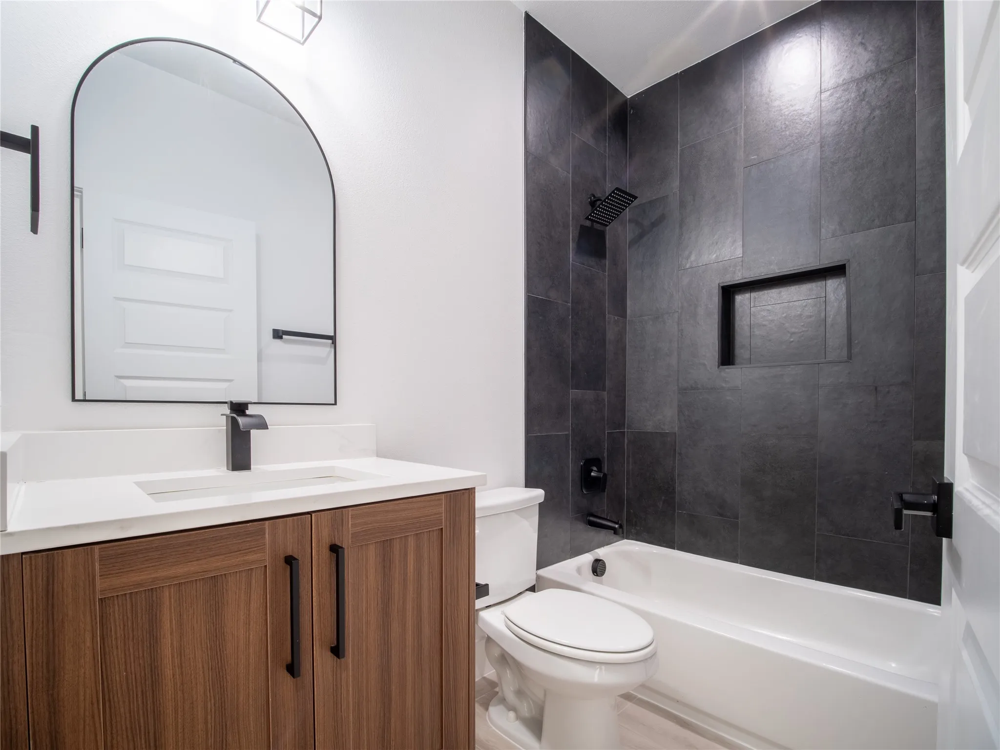 Single Family Residence For Sale in Dallas County , 3437 Sanjeev Drive, Irving, Texas 75060, 3 Bedroom, 3 Bathroom, 2 Garage spaces, 1,885 Sqft, built in 2024, mls#21372265, Real Estate Agent in Irving, Homes For Sale in Dallas county, Homes For Sale in Irving, Realtor in Irving Texas, Real Estate Brokerage Independent Realty Texas, Luminita Cordes Realtor