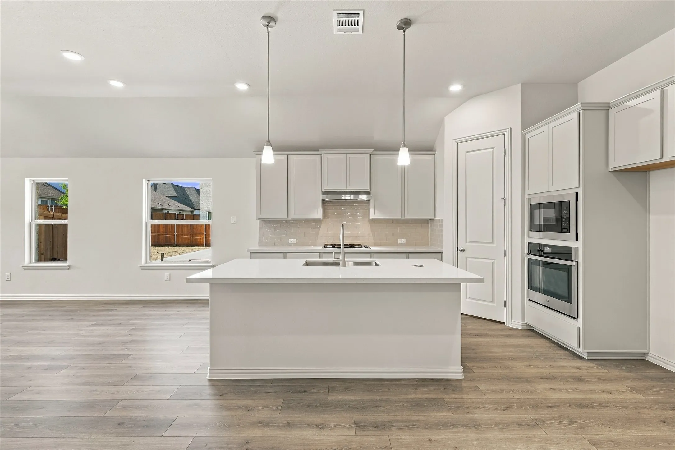 Single Family Residence For Sale in Denton County , 944 Alberta Spruce Road, Fort Worth, Texas 76247, 4 Bedroom, 3 Bathroom, 2 Garage spaces, 2,210 Sqft, built in 2026, mls#21371759, Real Estate Agent in Fort Worth, Homes For Sale in Denton county, Homes For Sale in Fort Worth, Realtor in Fort Worth Texas, Real Estate Brokerage Independent Realty Texas, Luminita Cordes Realtor