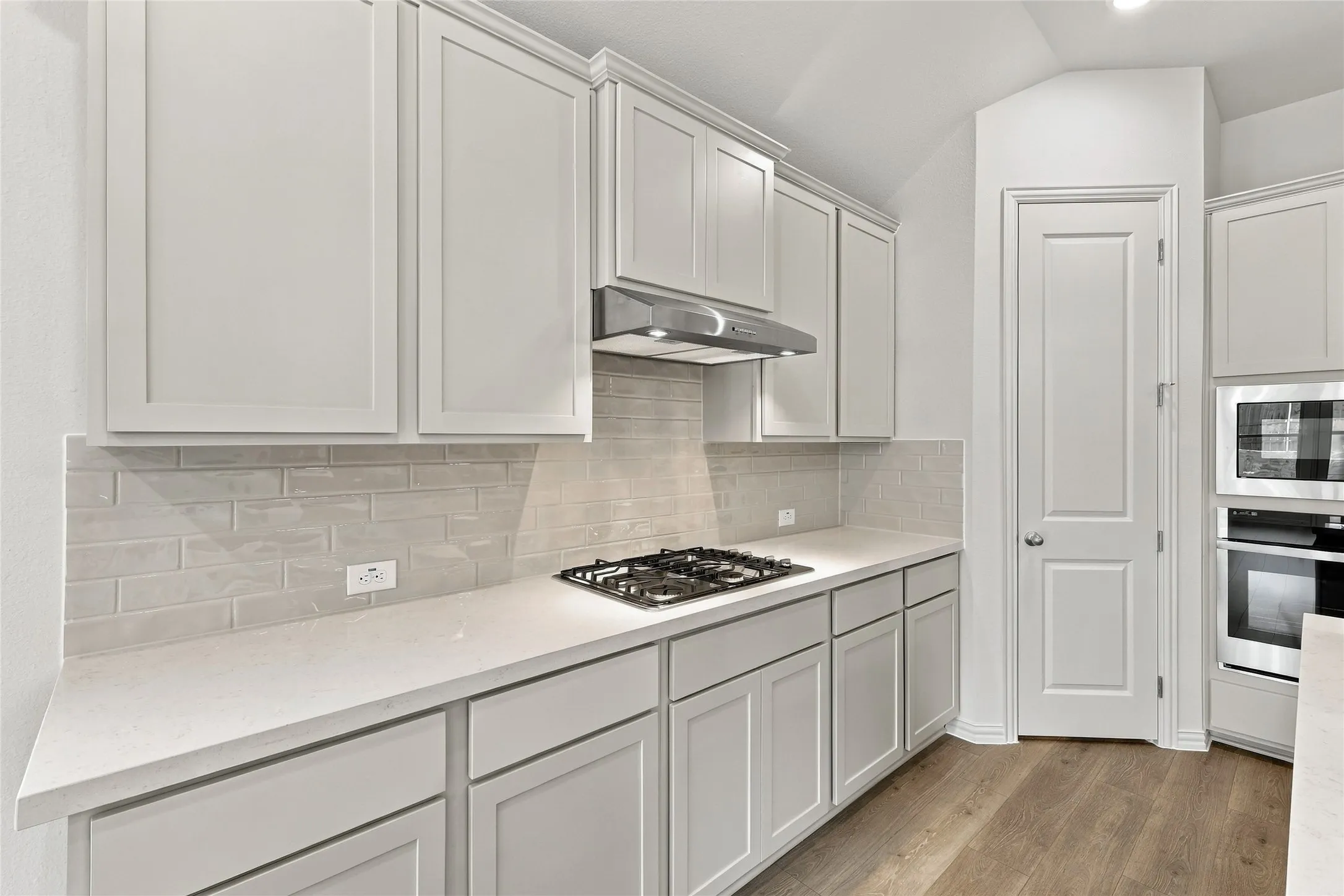 Single Family Residence For Sale in Denton County , 944 Alberta Spruce Road, Fort Worth, Texas 76247, 4 Bedroom, 3 Bathroom, 2 Garage spaces, 2,210 Sqft, built in 2026, mls#21371759, Real Estate Agent in Fort Worth, Homes For Sale in Denton county, Homes For Sale in Fort Worth, Realtor in Fort Worth Texas, Real Estate Brokerage Independent Realty Texas, Luminita Cordes Realtor