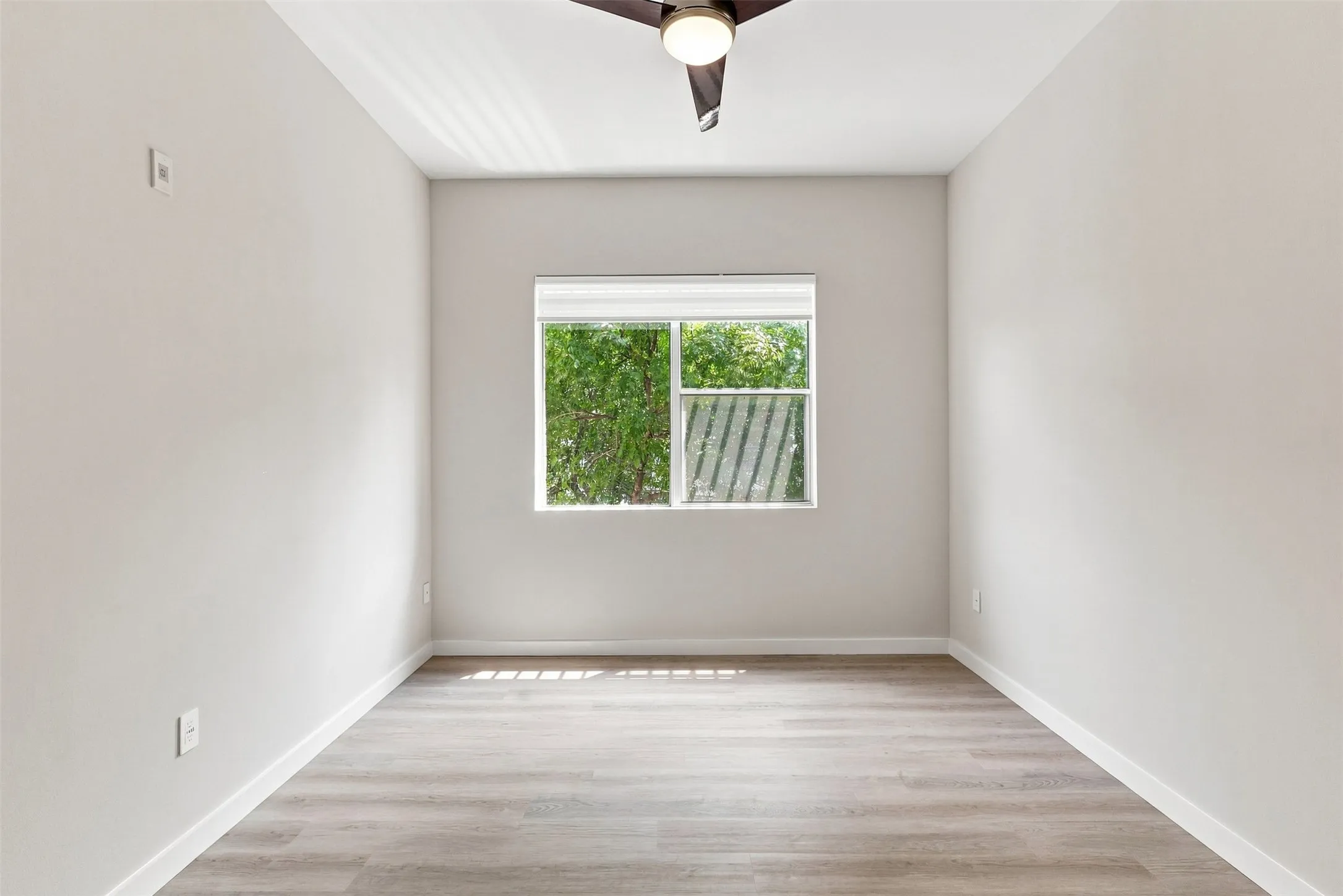 Condominium For Rent in Dallas County , 3025 Bryan Street 2H, Dallas, Texas 75204, 1 Bedroom, 1 Bathroom, 1 Garage spaces, 712 Sqft, built in 2006, mls#21370209, Real Estate Agent in Dallas, Homes For Rent in Dallas county, Homes For Rent in Dallas, Realtor in Dallas Texas, Real Estate Brokerage Independent Realty Texas, Luminita Cordes Realtor