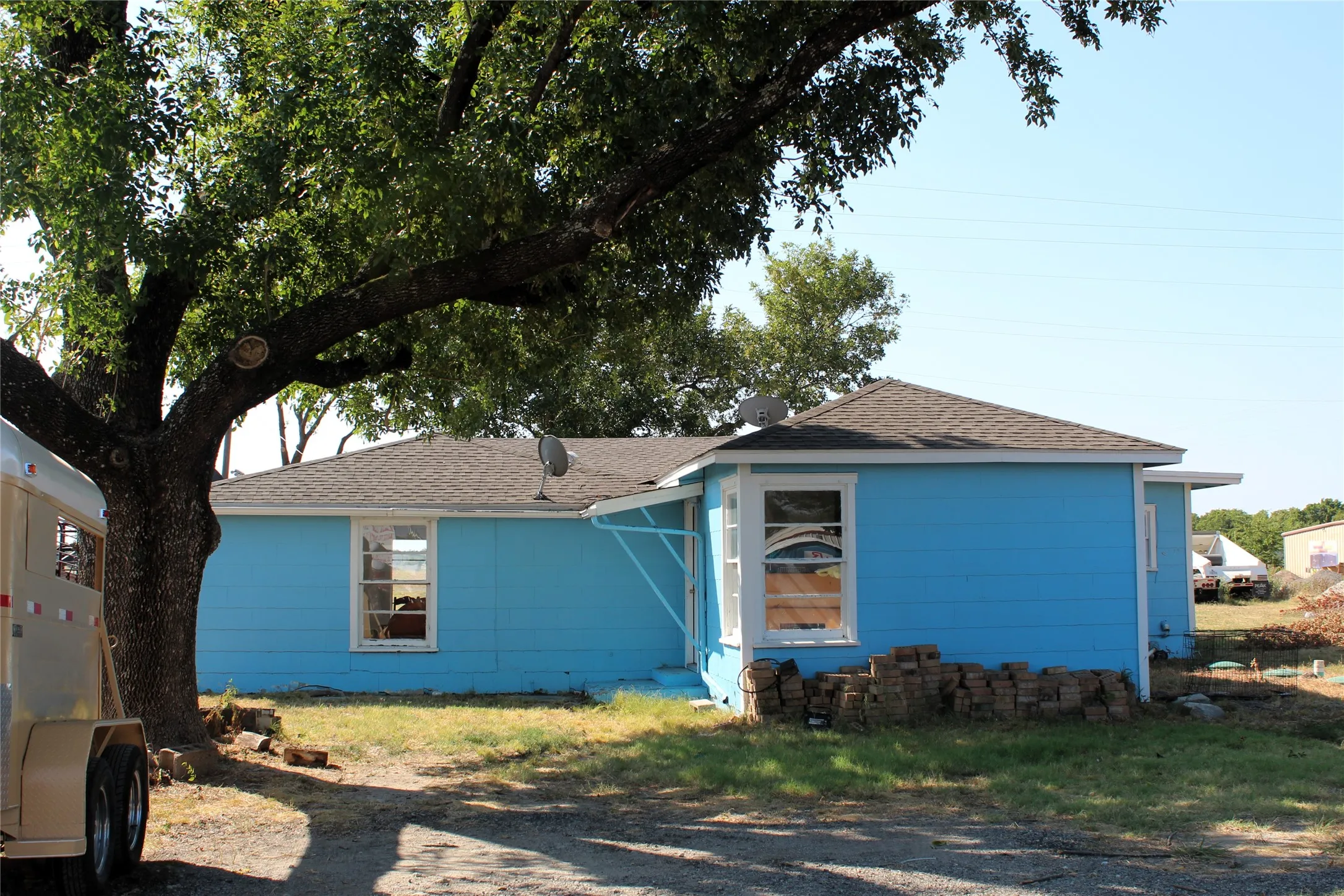 Unimproved Land For Sale in Kaufman County , 9820 E Highway 175, Kemp, Texas 75143, 0, 0, Garage spaces, 0 Sqft, built in 1951, mls#21372292, Real Estate Agent in Kemp, Homes For Sale in Kaufman county, Homes For Sale in Kemp, Realtor in Kemp Texas, Real Estate Brokerage Independent Realty Texas, Luminita Cordes Realtor