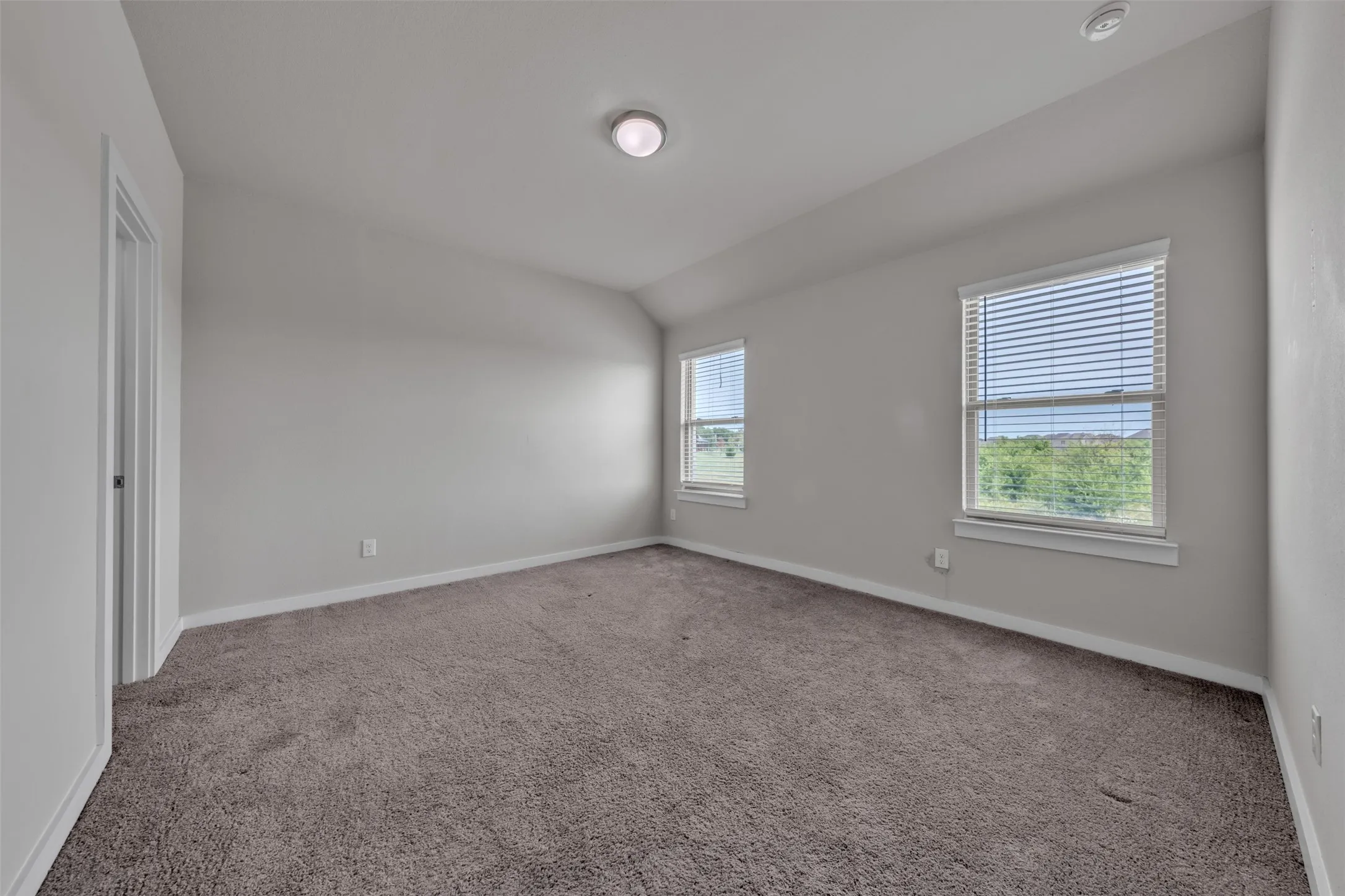 Single Family Residence For Sale in Kaufman County , 1802 Balfour Bend, Forney, Texas 75126, 5 Bedroom, 4 Bathroom, 2 Garage spaces, 3,583 Sqft, built in 2023, mls#21370490, Real Estate Agent in Forney, Homes For Sale in Kaufman county, Homes For Sale in Forney, Realtor in Forney Texas, Real Estate Brokerage Independent Realty Texas, Luminita Cordes Realtor