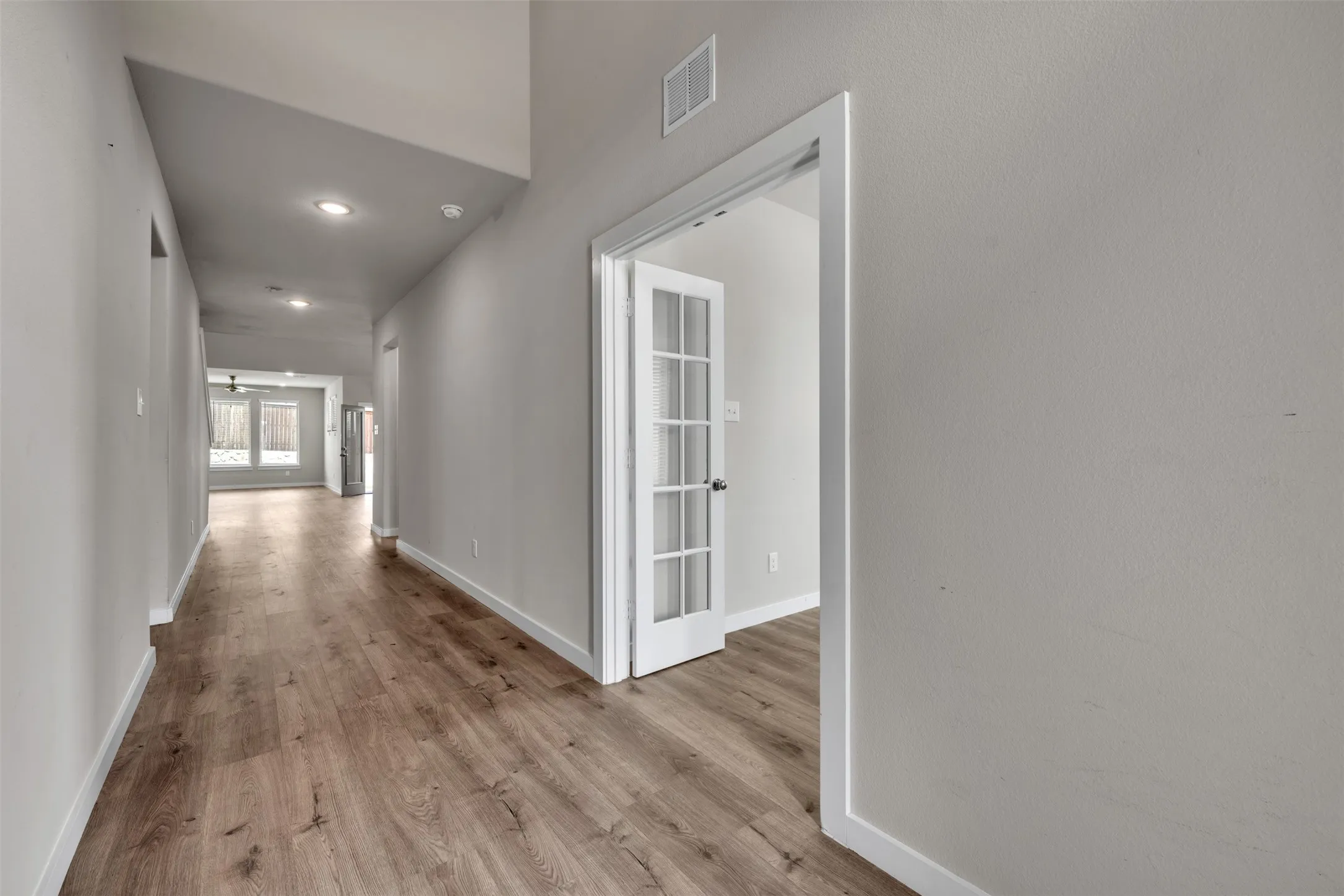 Single Family Residence For Sale in Kaufman County , 1802 Balfour Bend, Forney, Texas 75126, 5 Bedroom, 4 Bathroom, 2 Garage spaces, 3,583 Sqft, built in 2023, mls#21370490, Real Estate Agent in Forney, Homes For Sale in Kaufman county, Homes For Sale in Forney, Realtor in Forney Texas, Real Estate Brokerage Independent Realty Texas, Luminita Cordes Realtor