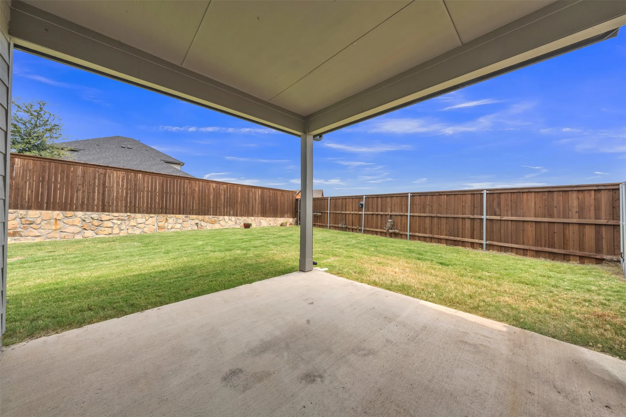 Single Family Residence For Sale in Kaufman County , 1802 Balfour Bend, Forney, Texas 75126, 5 Bedroom, 4 Bathroom, 2 Garage spaces, 3,583 Sqft, built in 2023, mls#21370490, Real Estate Agent in Forney, Homes For Sale in Kaufman county, Homes For Sale in Forney, Realtor in Forney Texas, Real Estate Brokerage Independent Realty Texas, Luminita Cordes Realtor