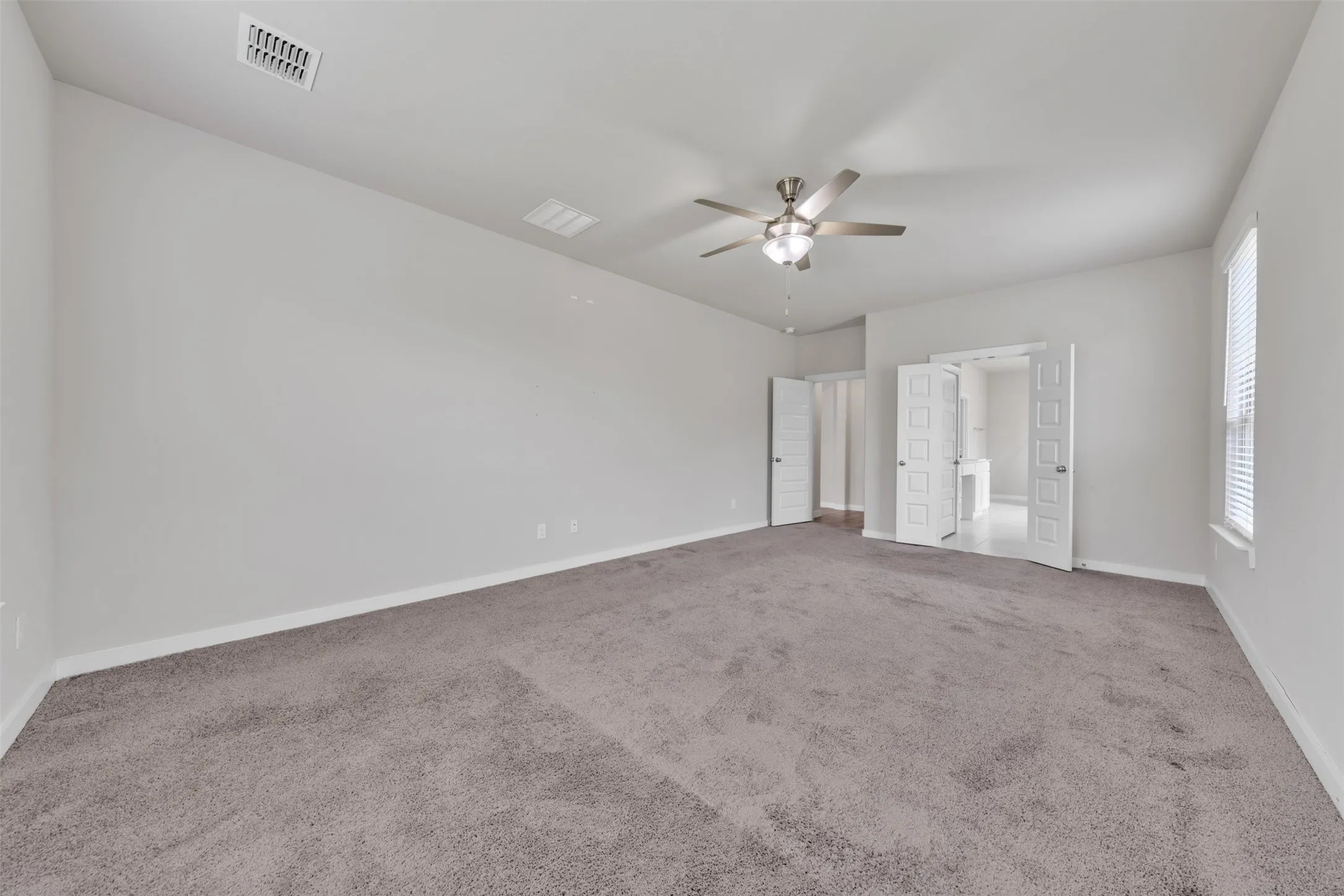 Single Family Residence For Sale in Kaufman County , 1802 Balfour Bend, Forney, Texas 75126, 5 Bedroom, 4 Bathroom, 2 Garage spaces, 3,583 Sqft, built in 2023, mls#21370490, Real Estate Agent in Forney, Homes For Sale in Kaufman county, Homes For Sale in Forney, Realtor in Forney Texas, Real Estate Brokerage Independent Realty Texas, Luminita Cordes Realtor