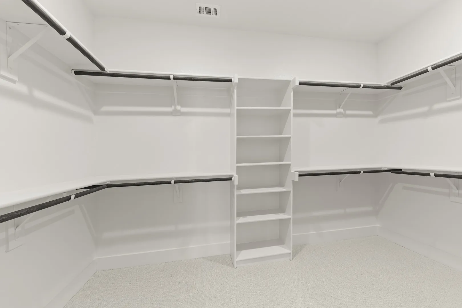 12. 1461 Porter - Closet.jpg