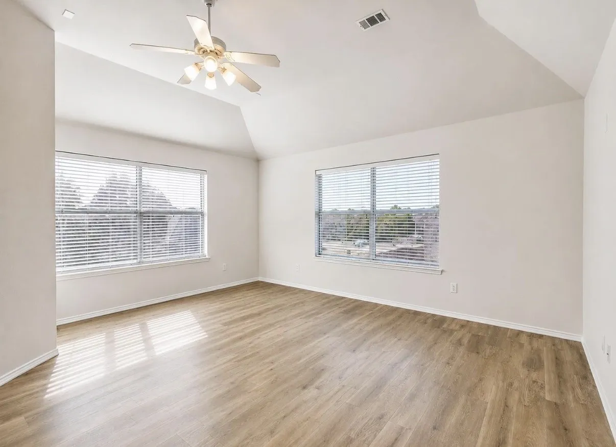 Single Family Residence For Sale in Dallas County , 3101 Caddo Lane, Sunnyvale, Texas 75182, 4 Bedroom, 3 Bathroom, 2 Garage spaces, 3,414 Sqft, built in 2006, mls#21372208, Real Estate Agent in Sunnyvale, Homes For Sale in Dallas county, Homes For Sale in Sunnyvale, Realtor in Sunnyvale Texas, Real Estate Brokerage Independent Realty Texas, Luminita Cordes Realtor