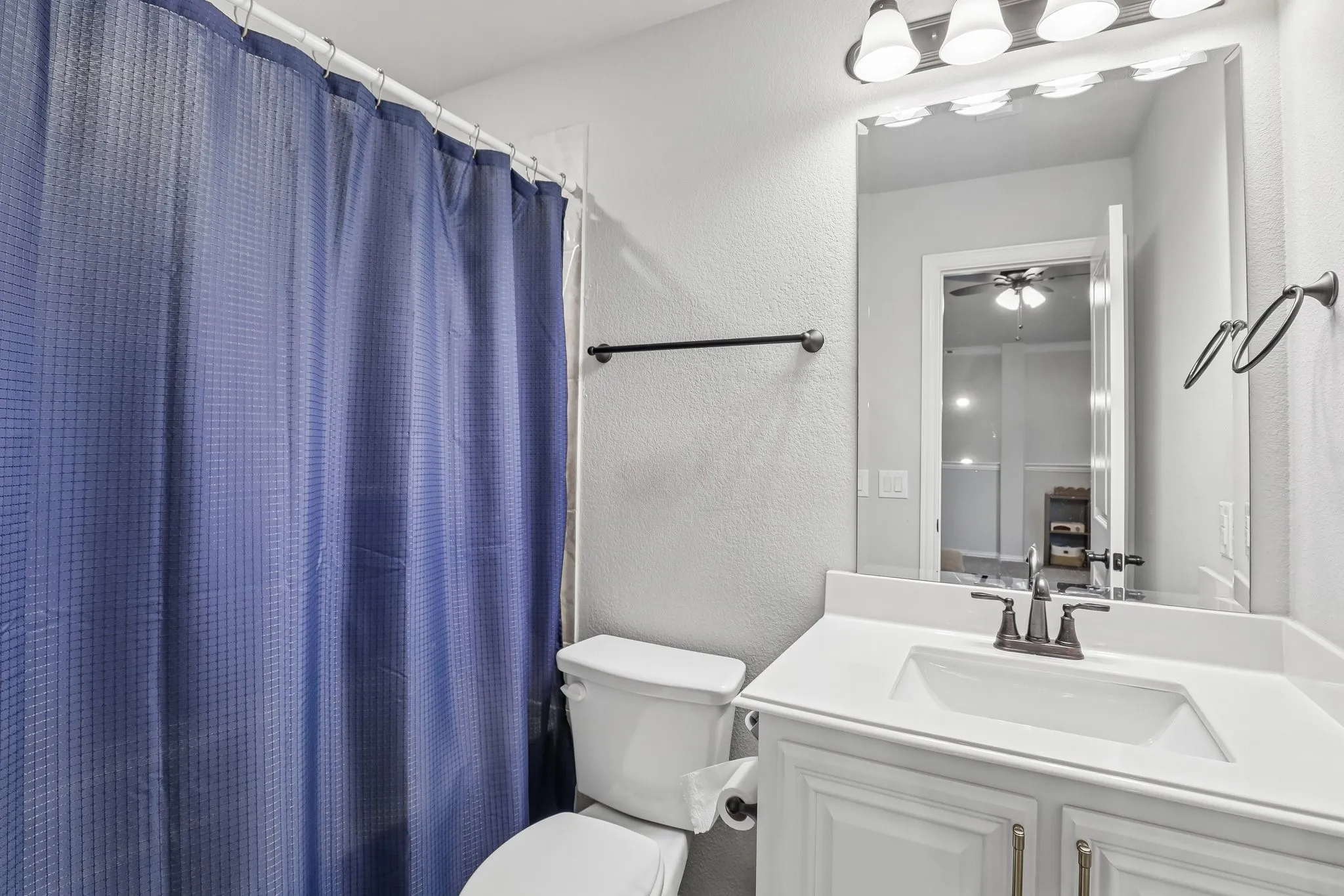 Single Family Residence For Sale in Dallas County , 166 Martinique Drive, Lancaster, Texas 75146, 4 Bedroom, 3 Bathroom, 2 Garage spaces, 2,335 Sqft, built in 2023, mls#21372200, Real Estate Agent in Lancaster, Homes For Sale in Dallas county, Homes For Sale in Lancaster, Realtor in Lancaster Texas, Real Estate Brokerage Independent Realty Texas, Luminita Cordes Realtor