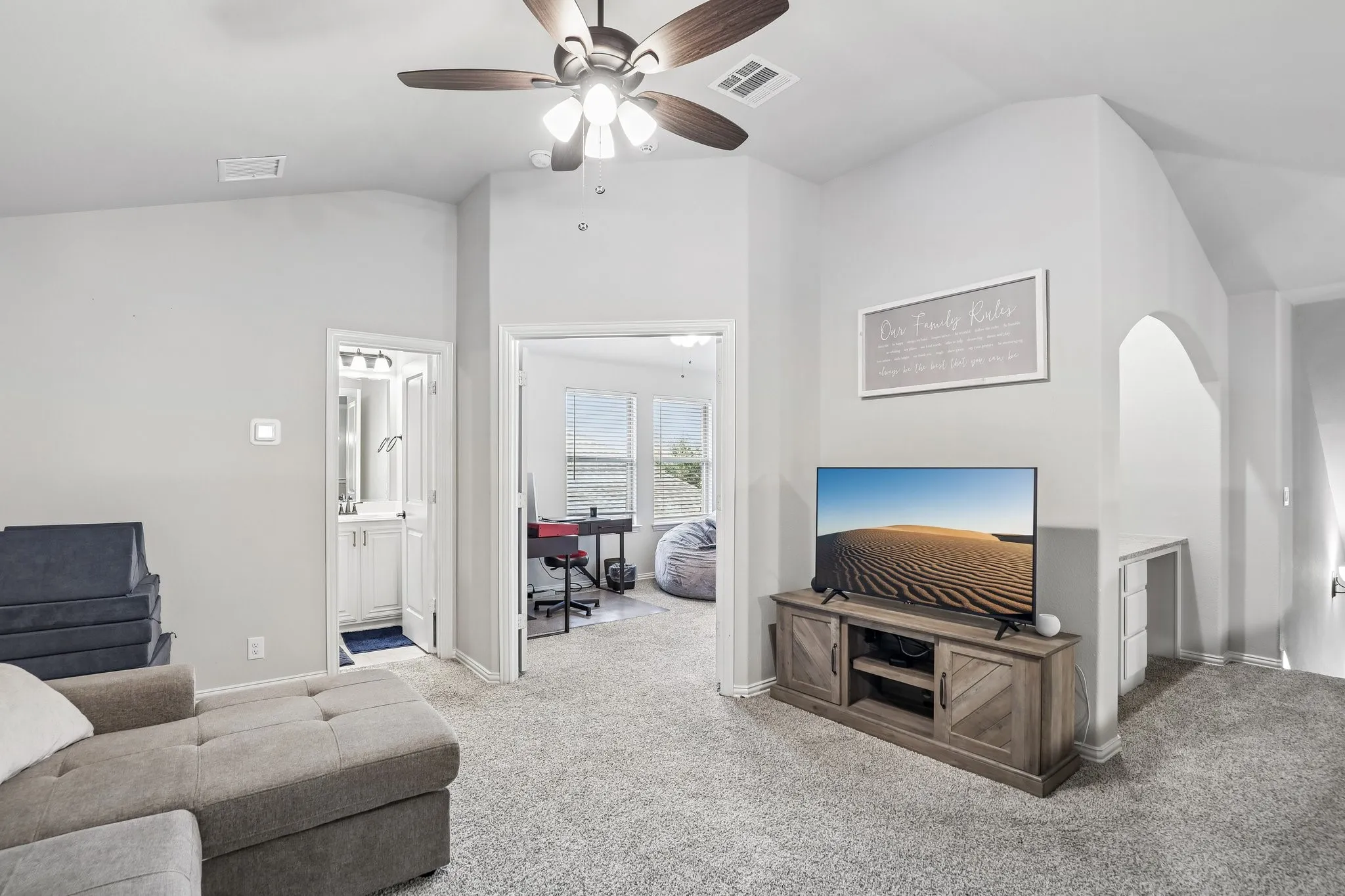 Single Family Residence For Sale in Dallas County , 166 Martinique Drive, Lancaster, Texas 75146, 4 Bedroom, 3 Bathroom, 2 Garage spaces, 2,335 Sqft, built in 2023, mls#21372200, Real Estate Agent in Lancaster, Homes For Sale in Dallas county, Homes For Sale in Lancaster, Realtor in Lancaster Texas, Real Estate Brokerage Independent Realty Texas, Luminita Cordes Realtor