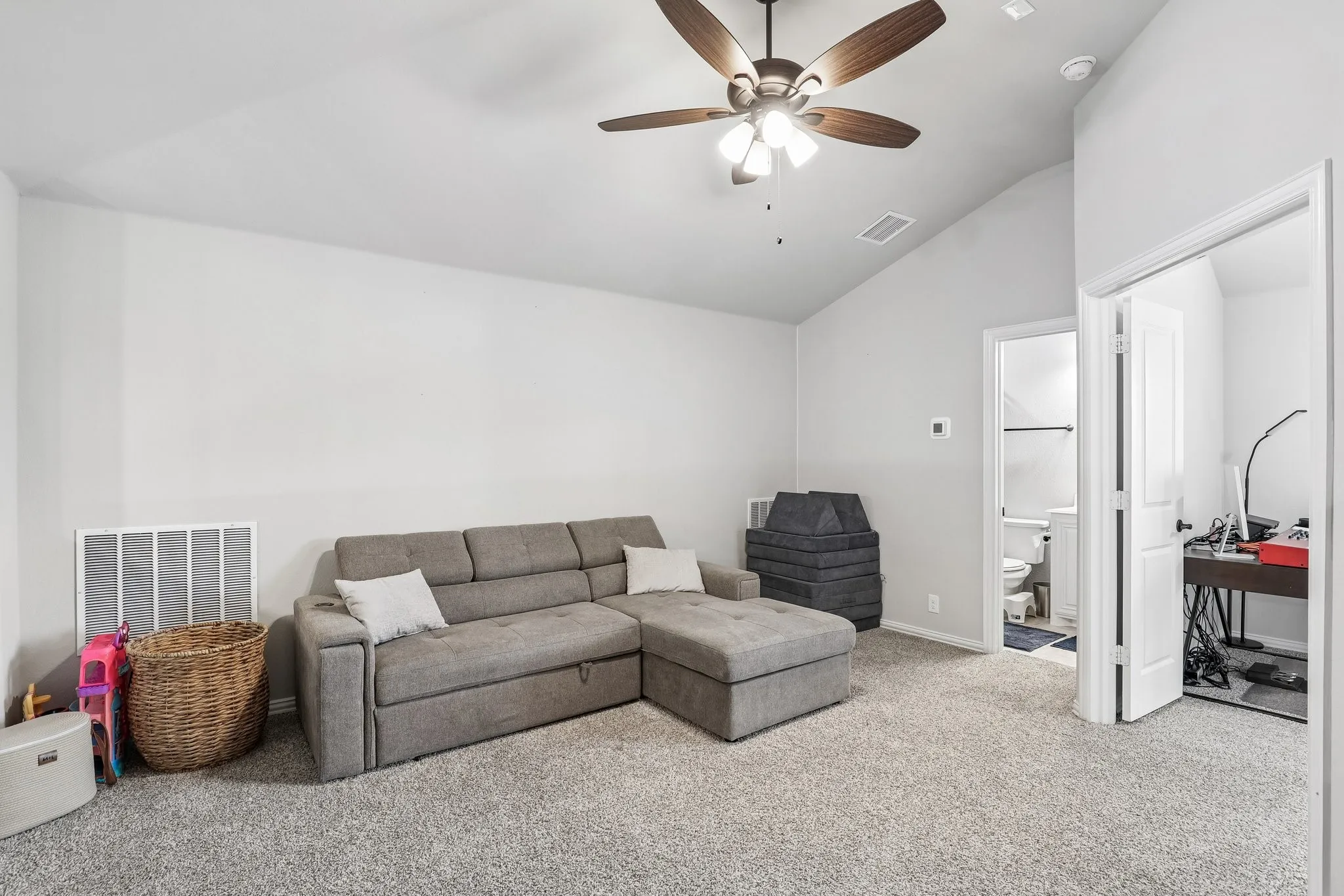 Single Family Residence For Sale in Dallas County , 166 Martinique Drive, Lancaster, Texas 75146, 4 Bedroom, 3 Bathroom, 2 Garage spaces, 2,335 Sqft, built in 2023, mls#21372200, Real Estate Agent in Lancaster, Homes For Sale in Dallas county, Homes For Sale in Lancaster, Realtor in Lancaster Texas, Real Estate Brokerage Independent Realty Texas, Luminita Cordes Realtor