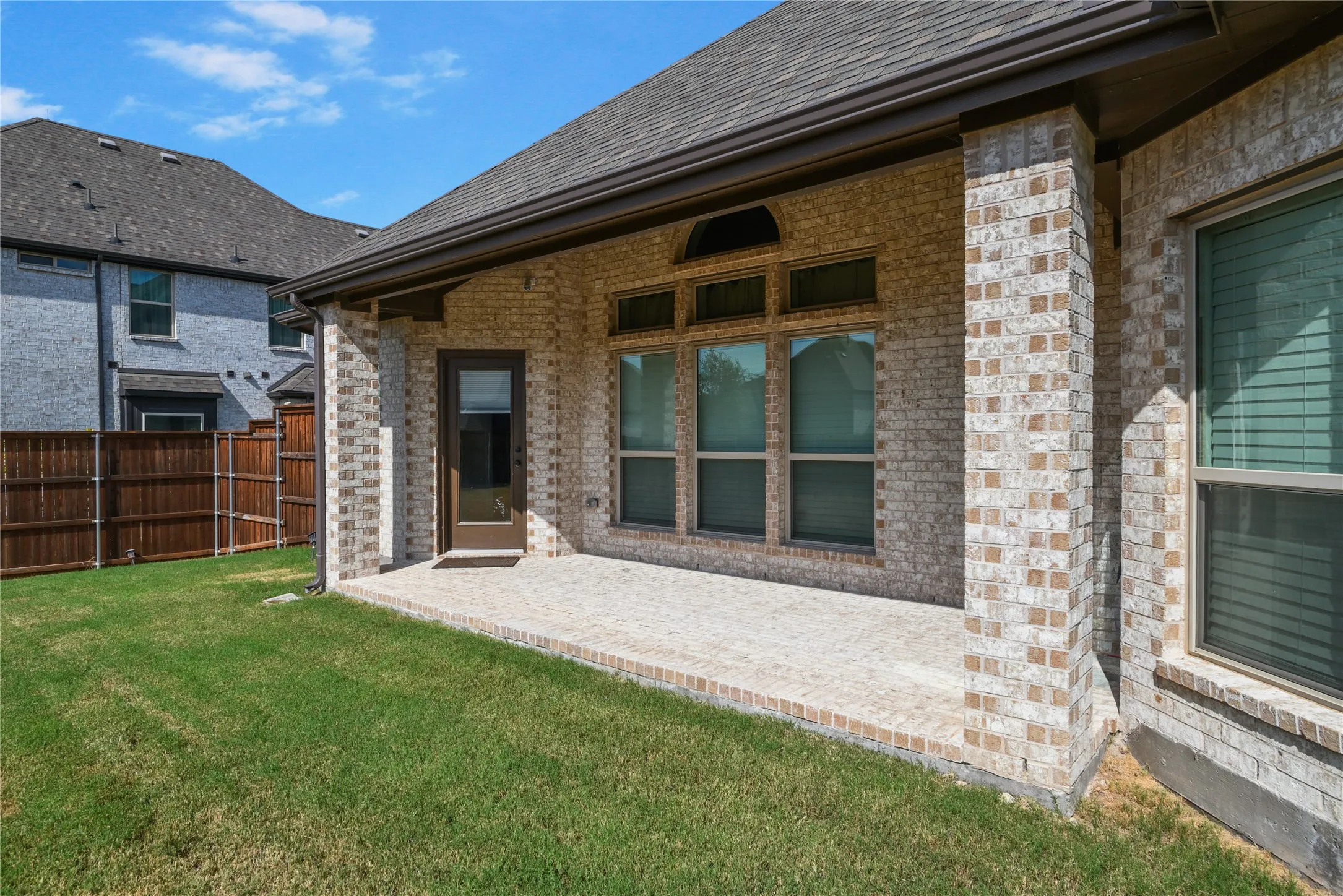 Single Family Residence For Sale in Collin County , 1611 Mc Master Lane, Prosper, Texas 75078, 5 Bedroom, 4 Bathroom, 2 Garage spaces, 3,673 Sqft, built in 2023, mls#21366421, Real Estate Agent in Prosper, Homes For Sale in Collin county, Homes For Sale in Prosper, Realtor in Prosper Texas, Real Estate Brokerage Independent Realty Texas, Luminita Cordes Realtor
