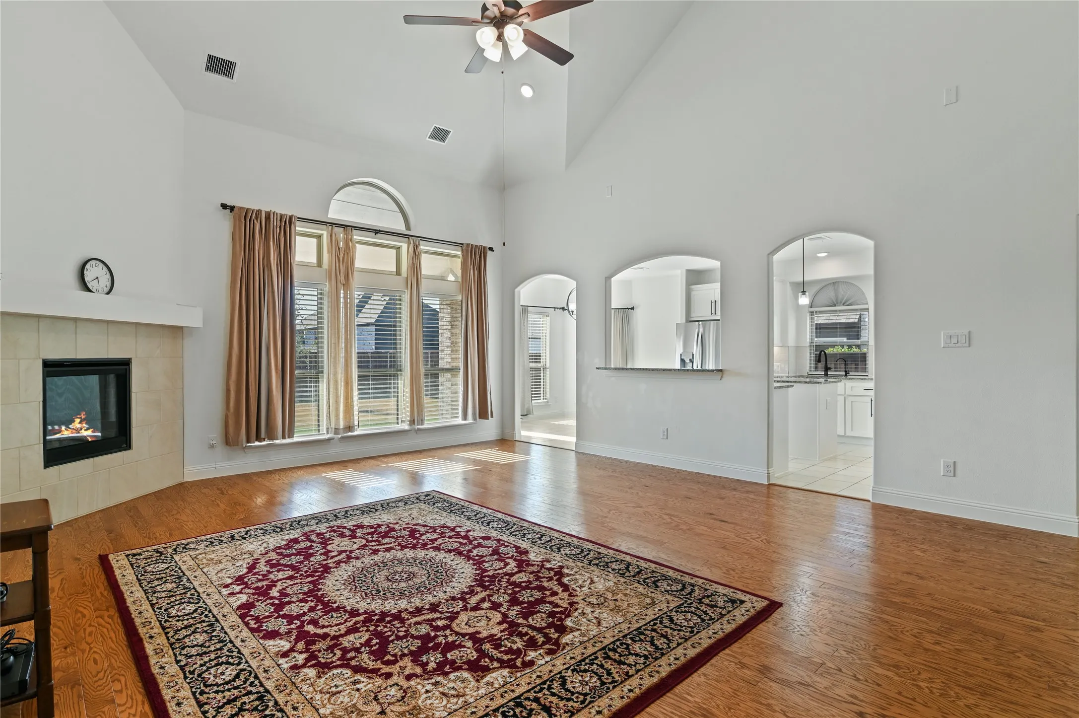 Single Family Residence For Sale in Collin County , 1611 Mc Master Lane, Prosper, Texas 75078, 5 Bedroom, 4 Bathroom, 2 Garage spaces, 3,673 Sqft, built in 2023, mls#21366421, Real Estate Agent in Prosper, Homes For Sale in Collin county, Homes For Sale in Prosper, Realtor in Prosper Texas, Real Estate Brokerage Independent Realty Texas, Luminita Cordes Realtor