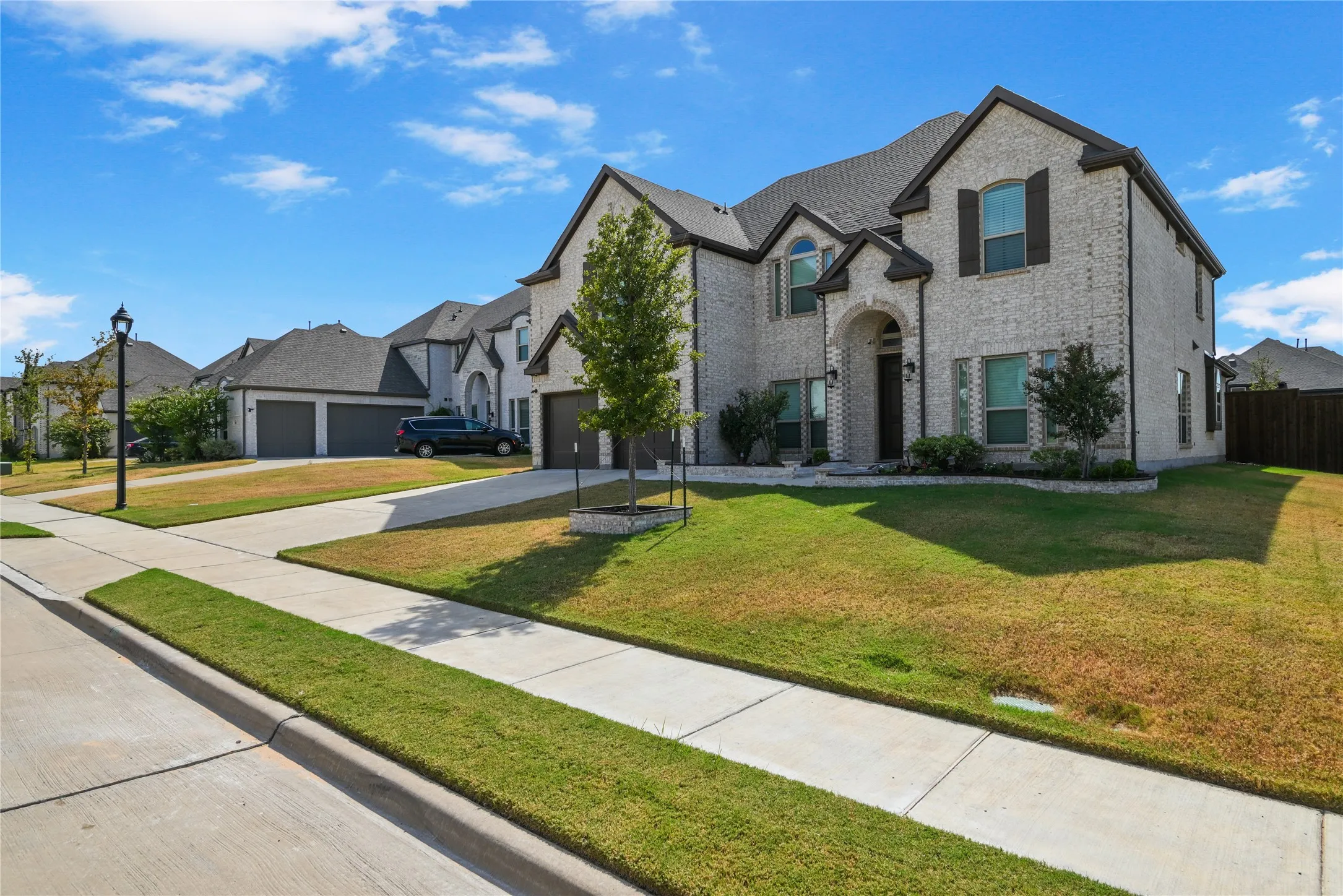 Single Family Residence For Sale in Collin County , 1611 Mc Master Lane, Prosper, Texas 75078, 5 Bedroom, 4 Bathroom, 2 Garage spaces, 3,673 Sqft, built in 2023, mls#21366421, Real Estate Agent in Prosper, Homes For Sale in Collin county, Homes For Sale in Prosper, Realtor in Prosper Texas, Real Estate Brokerage Independent Realty Texas, Luminita Cordes Realtor